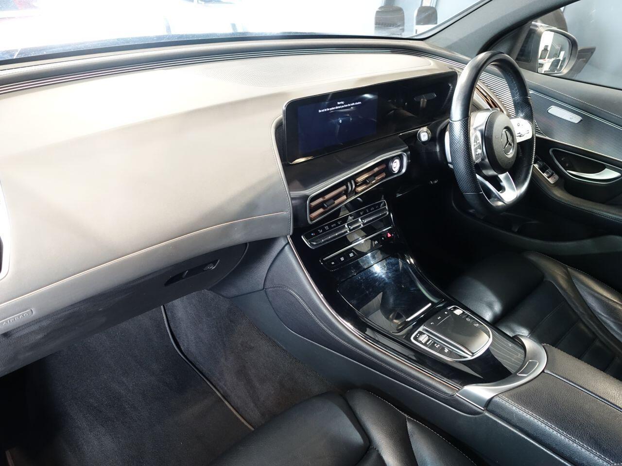 Mercedes-benz EQC - Image 11
