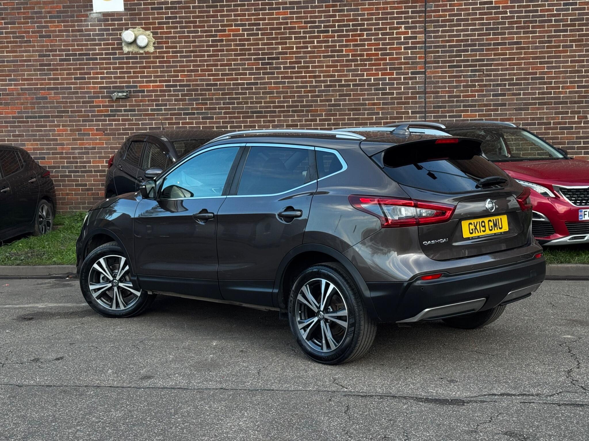Nissan Qashqai - Image 11