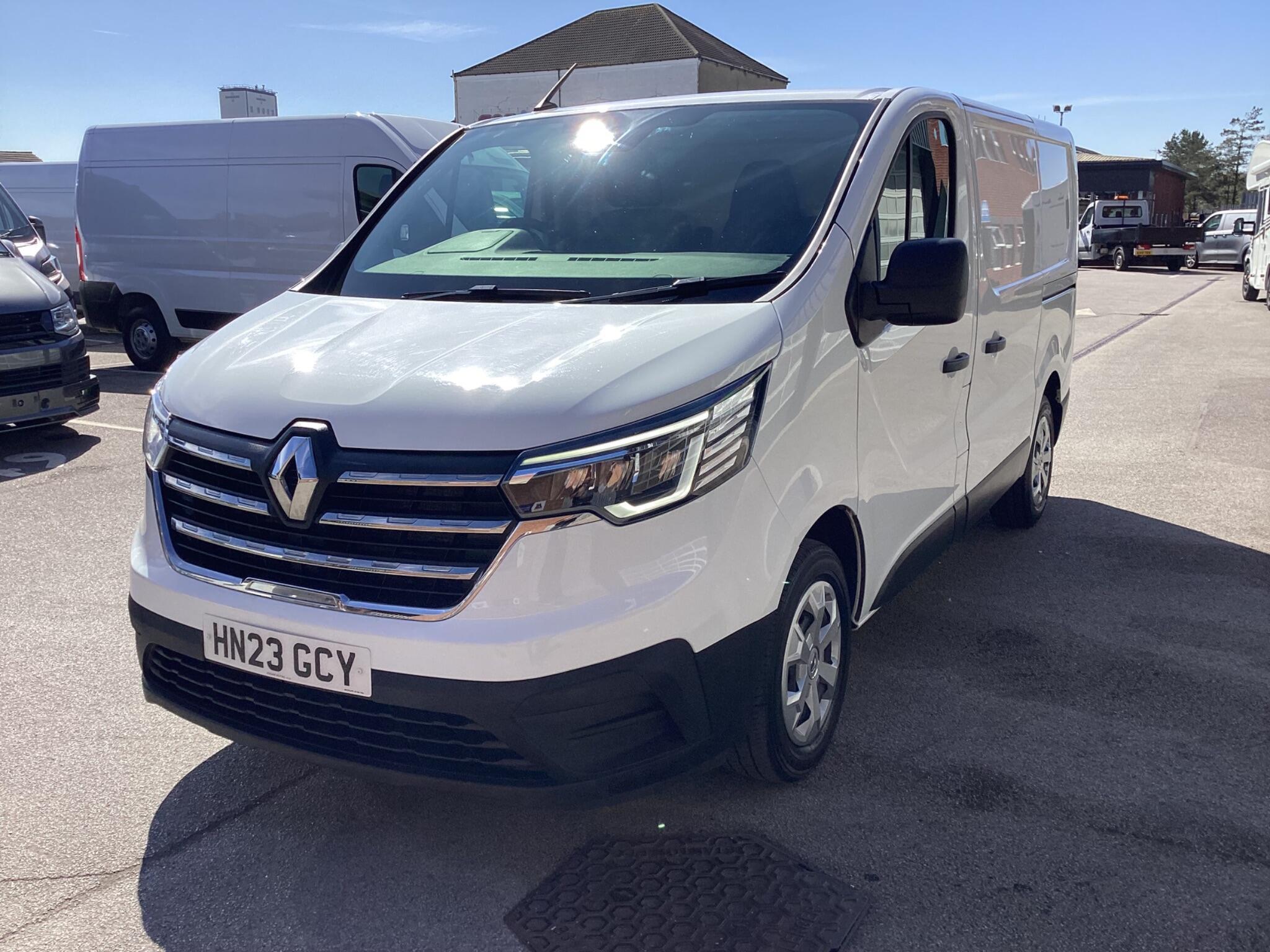 Renault Trafic - Image 4