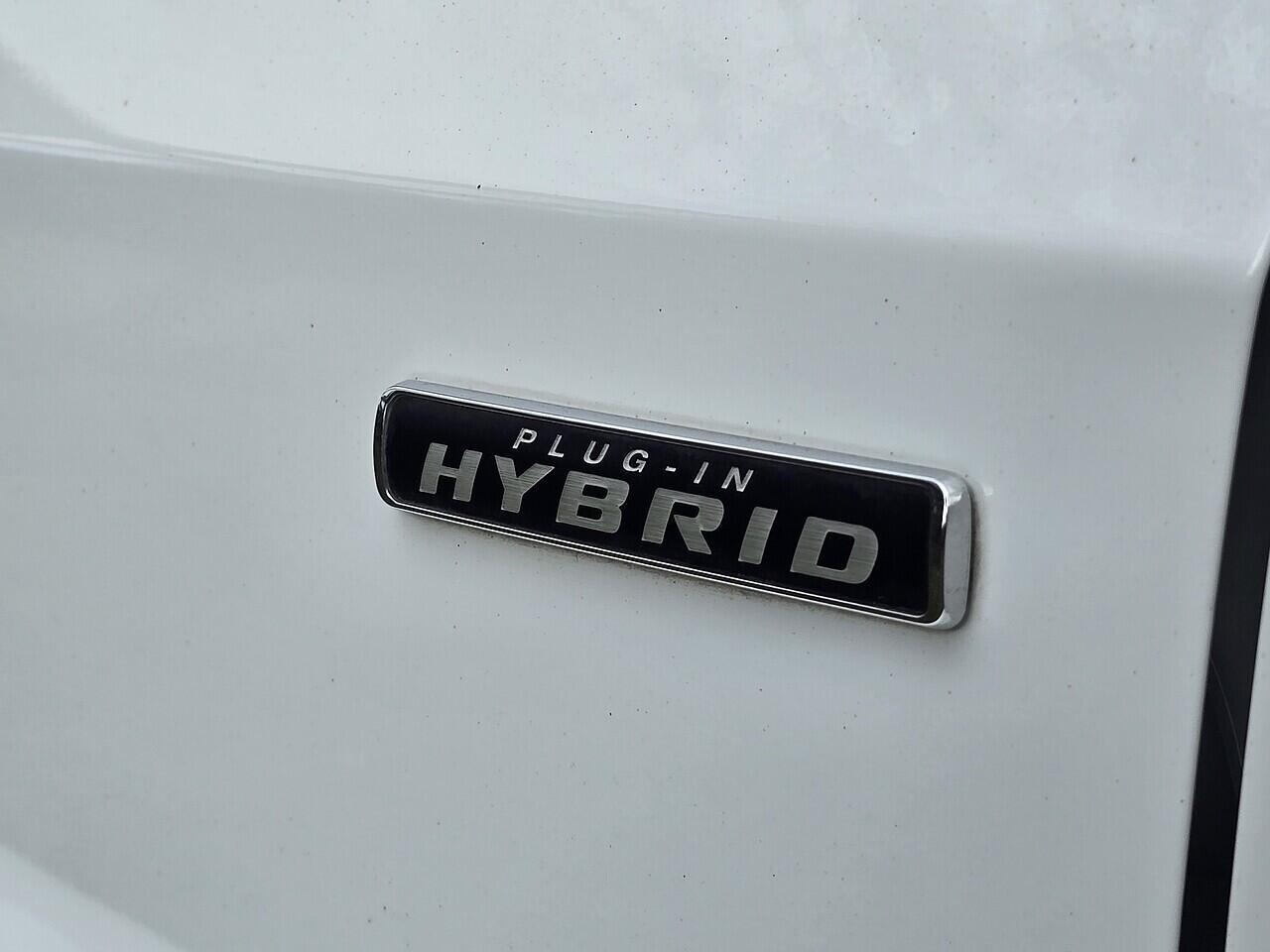 Ford Kuga - Image 21