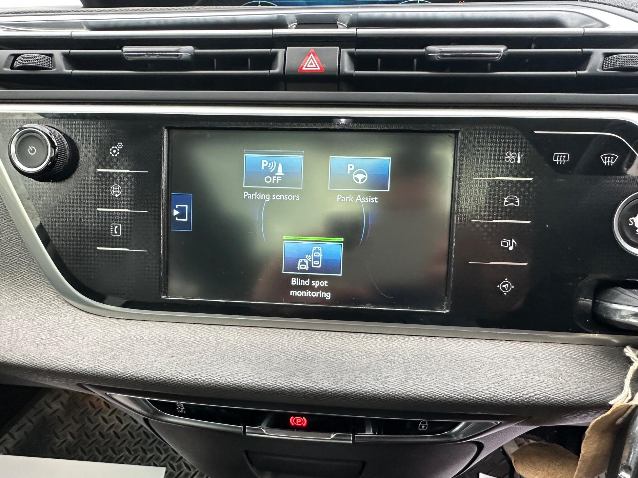 Citroen Grand C4 Picasso - Image 21