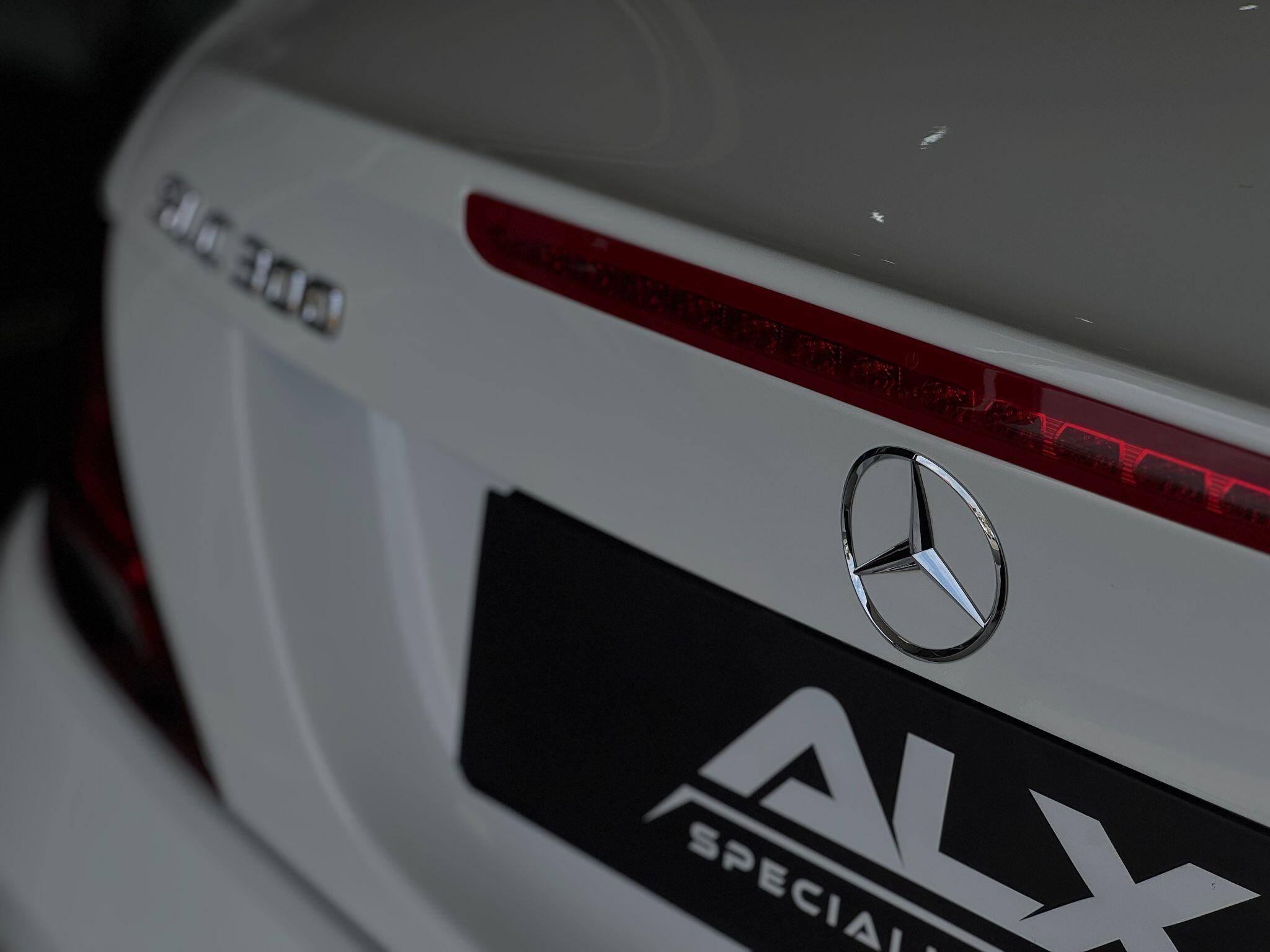Mercedes SLC - Image 10