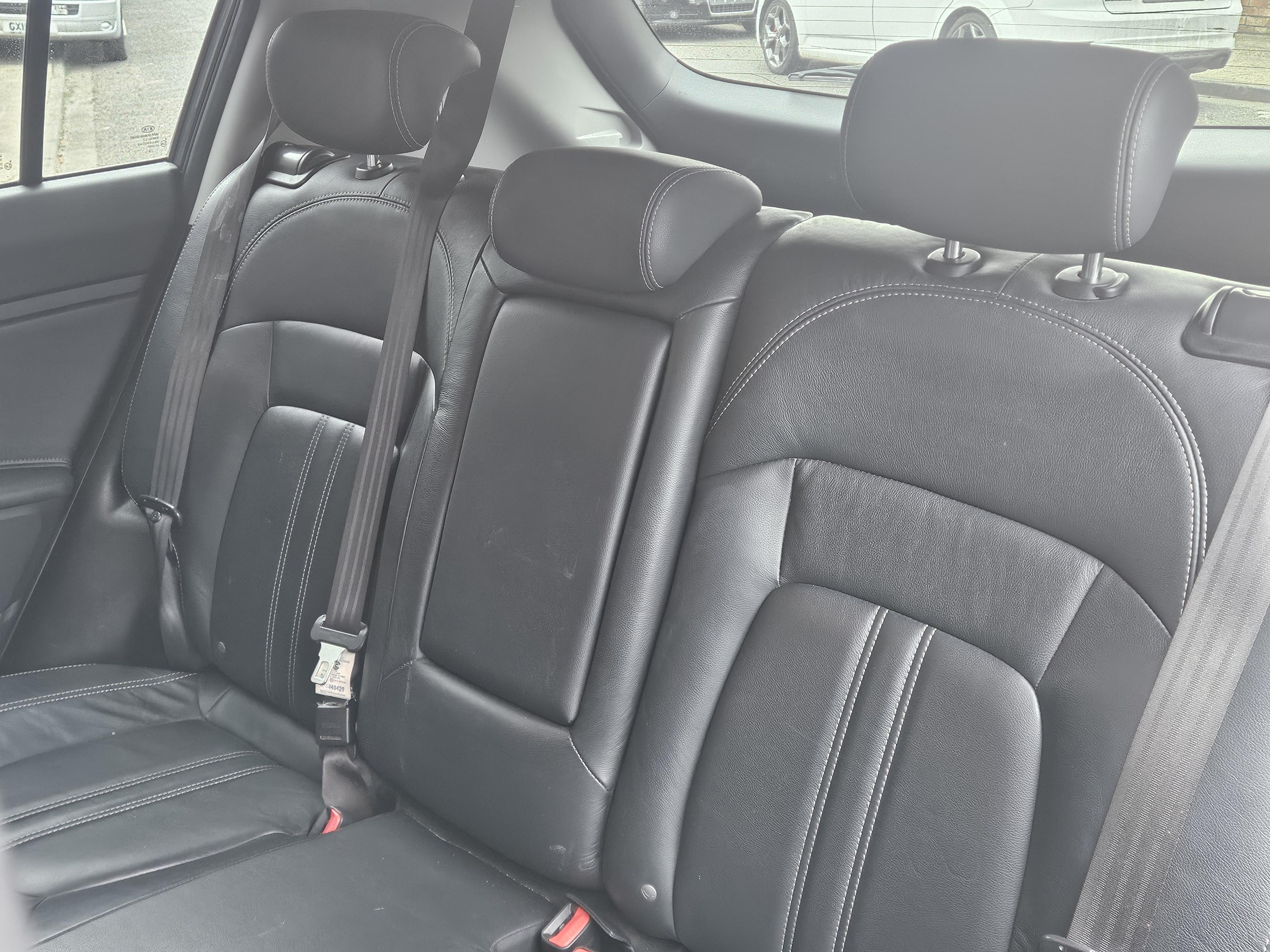 Kia Sportage - Image 12