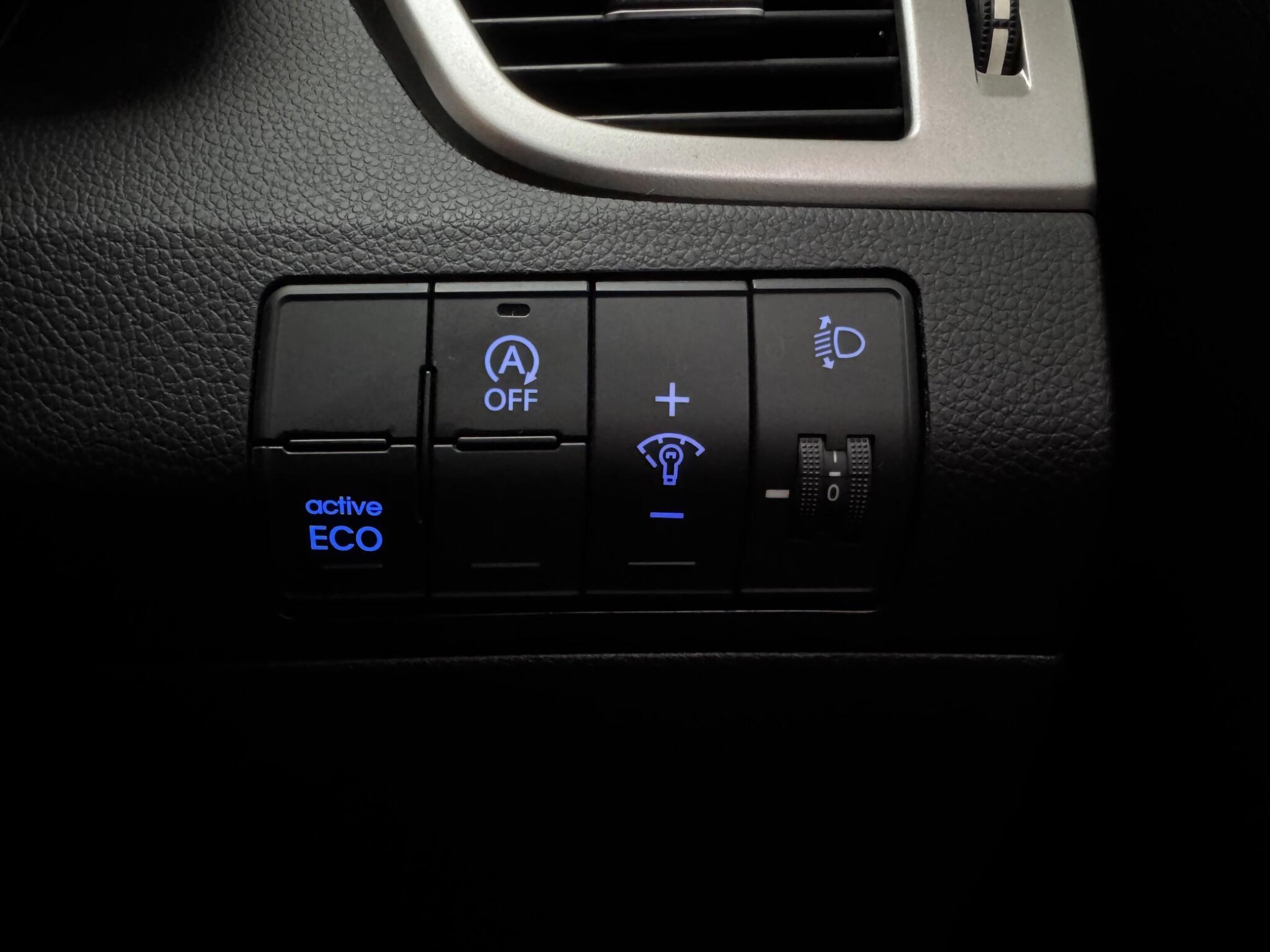 Hyundai i30 - Image 20