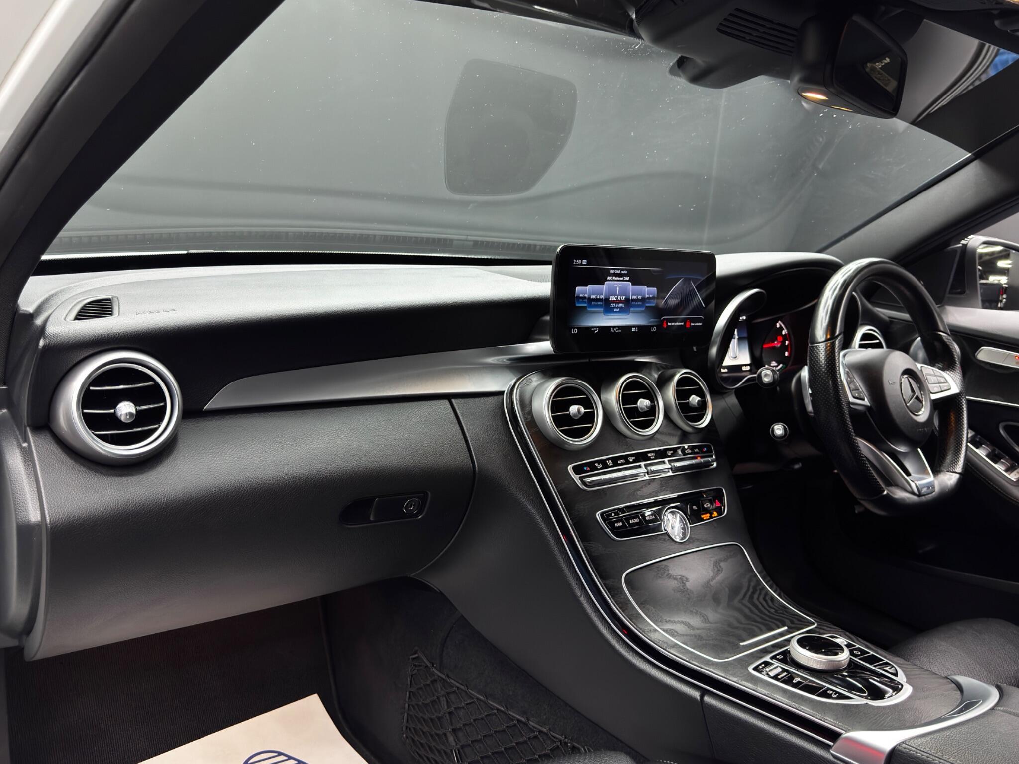 Mercedes C Class - Image 11