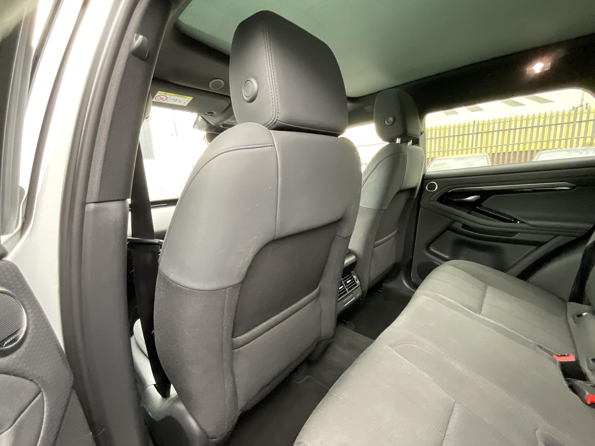 Land Rover Range Rover Evoque - Image 13