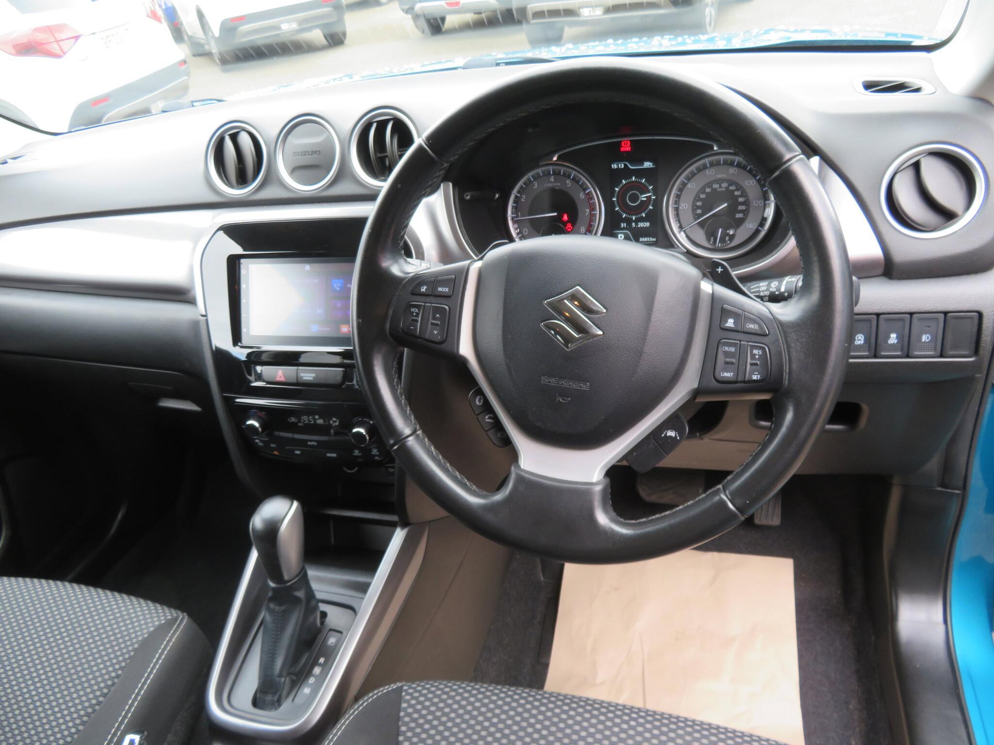 Suzuki Vitara - Image 16