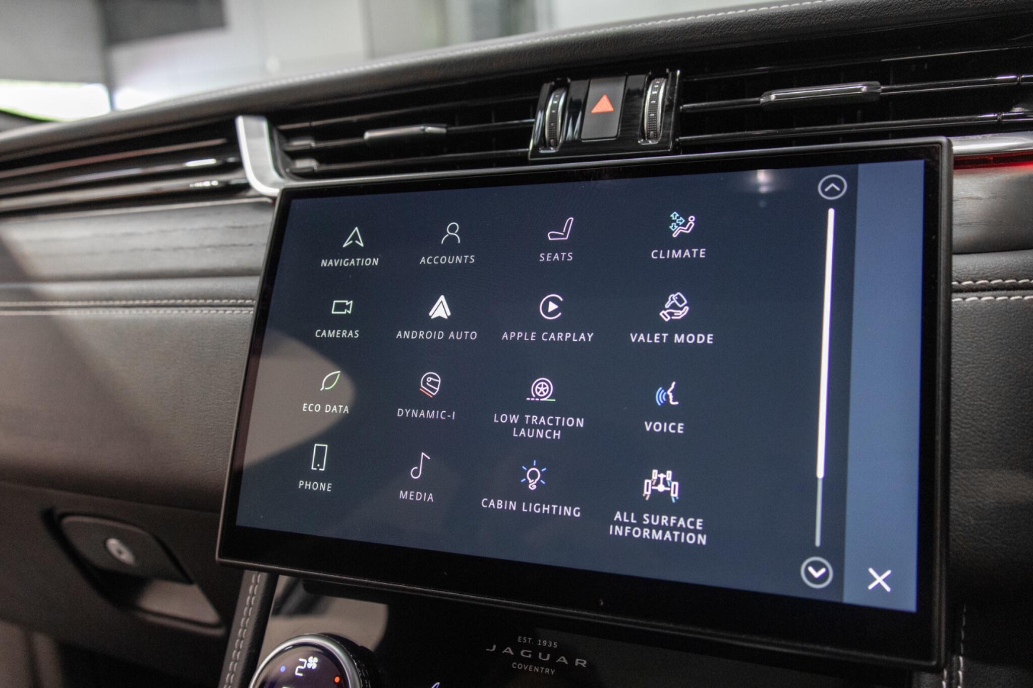 Jaguar F-Pace - Image 18