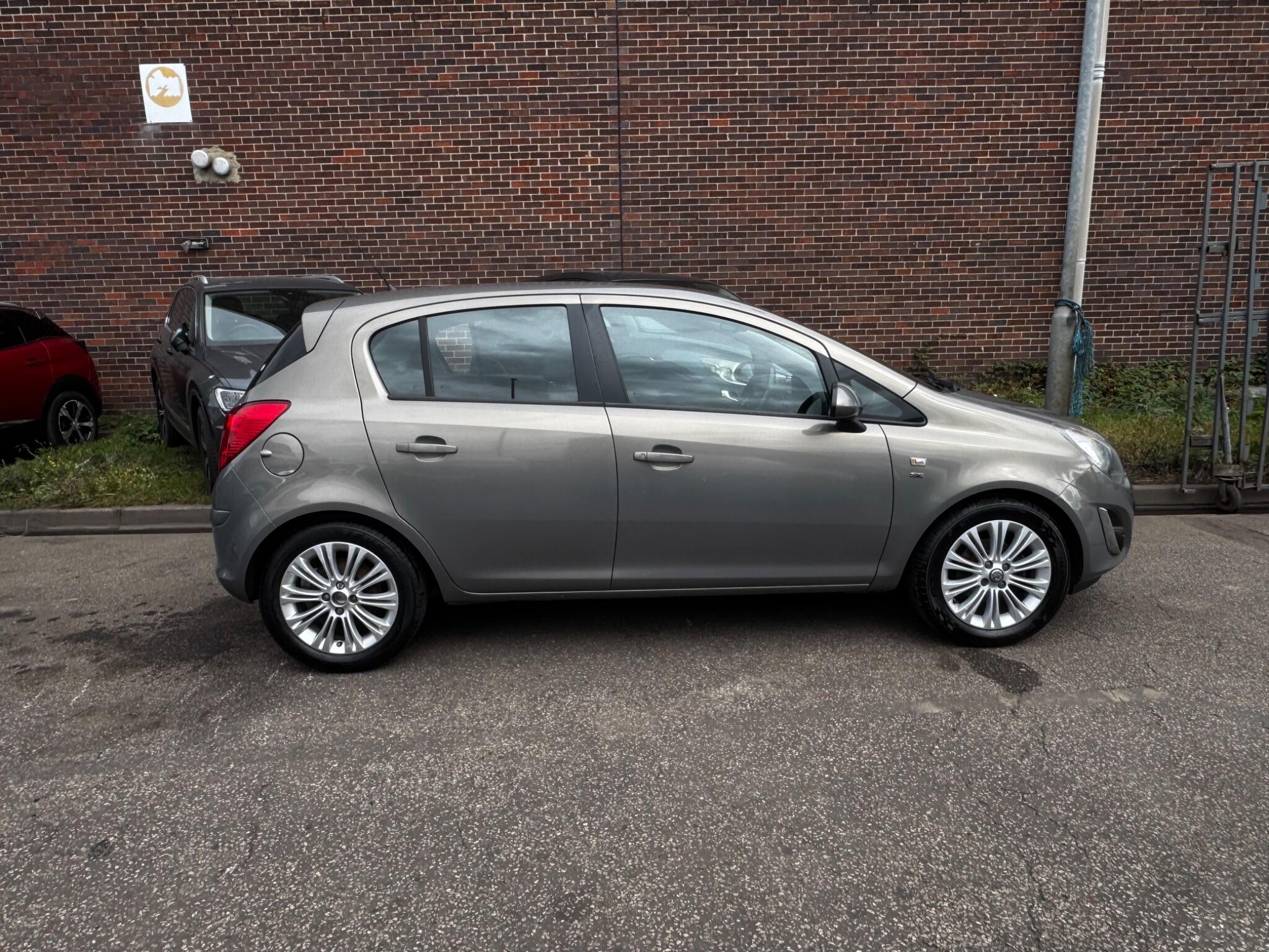 Vauxhall Corsa - Image 7