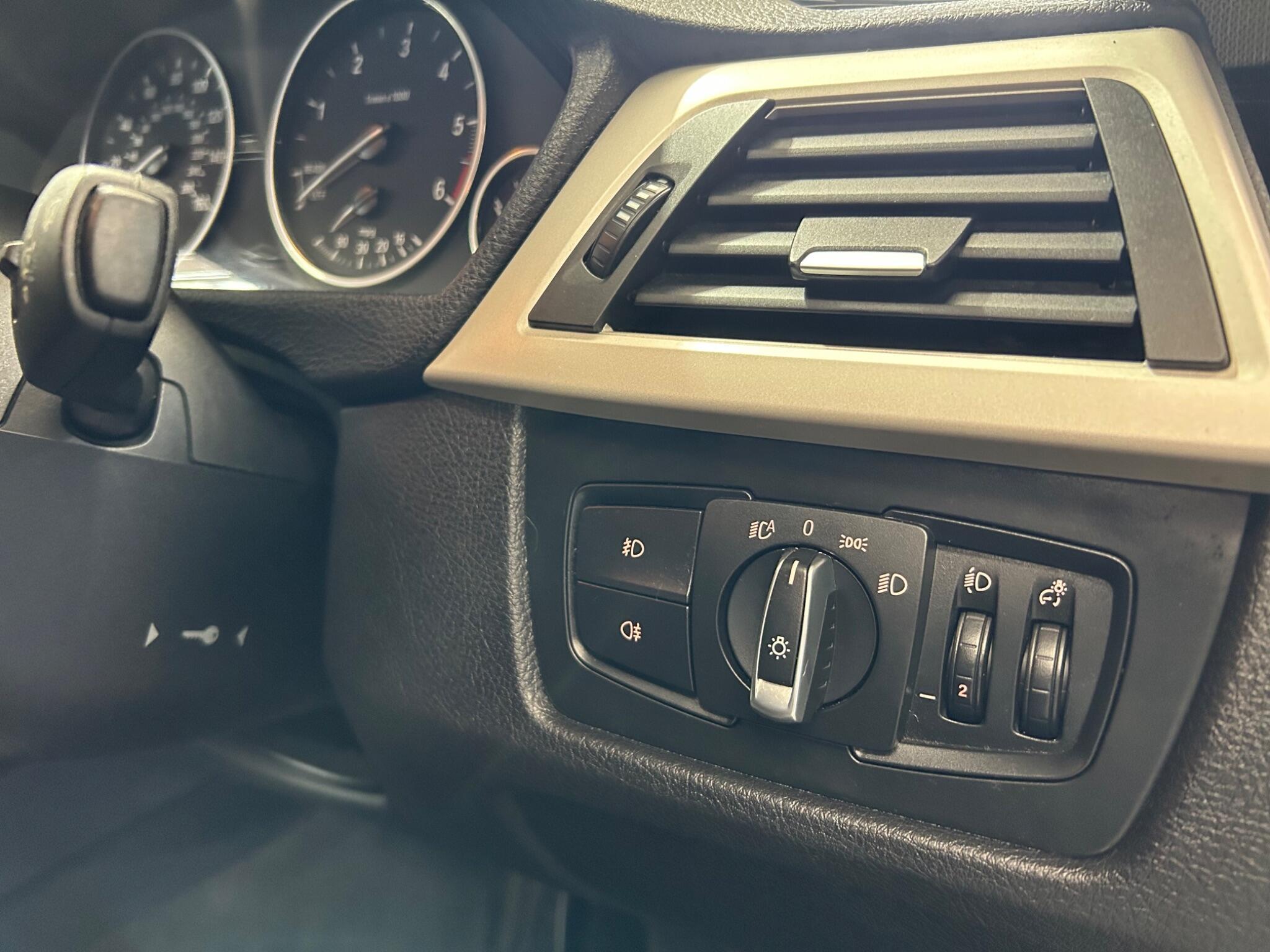 BMW 3 Series - Image 17