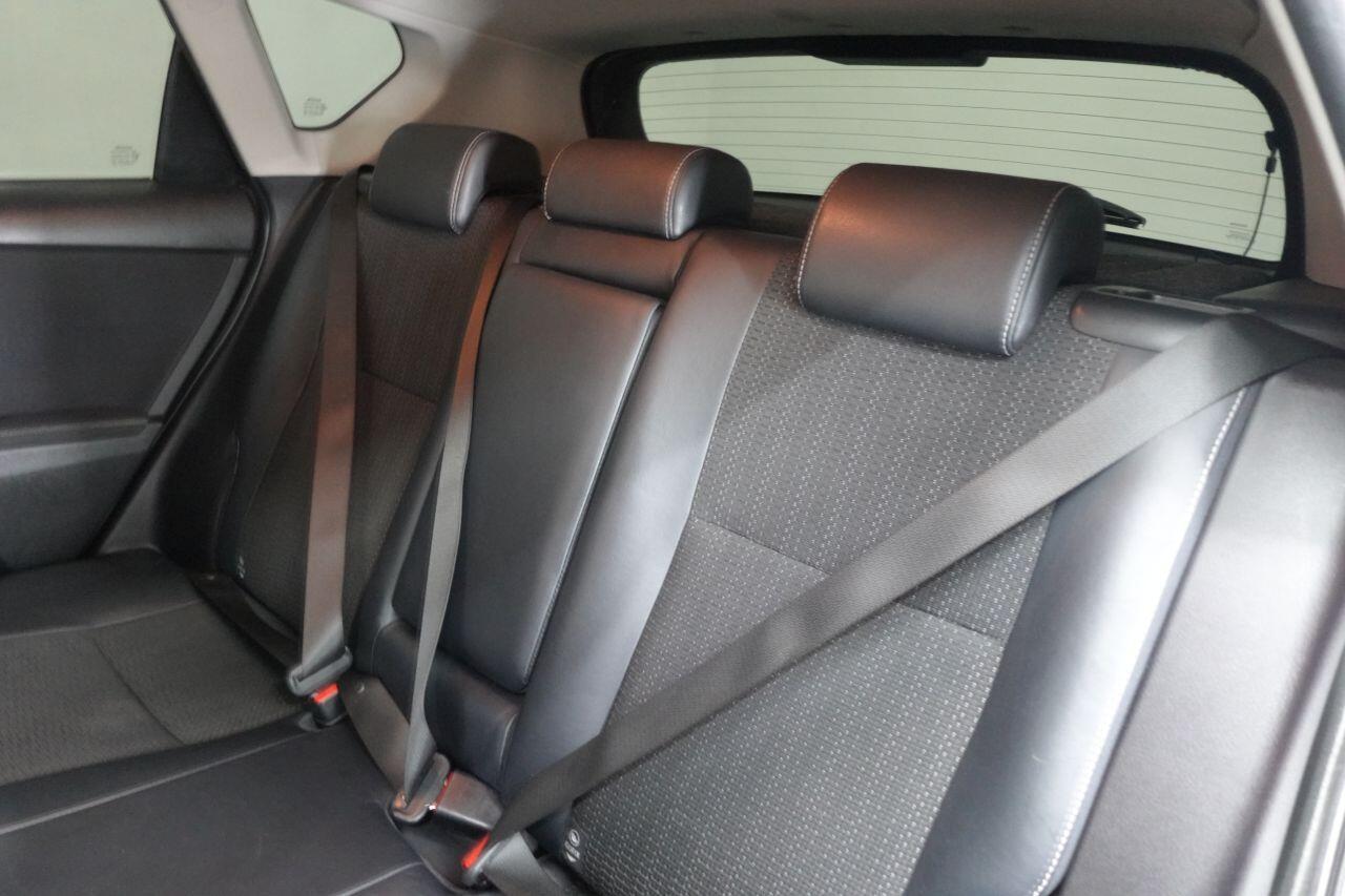Toyota Auris - Image 15