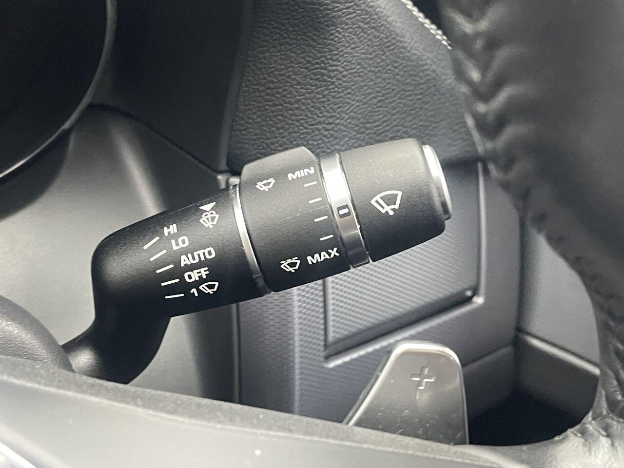 Jaguar XF - Image 22