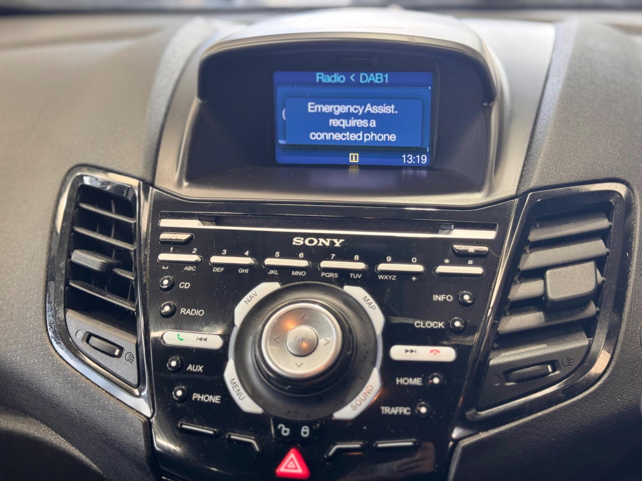 Ford Fiesta - Image 26