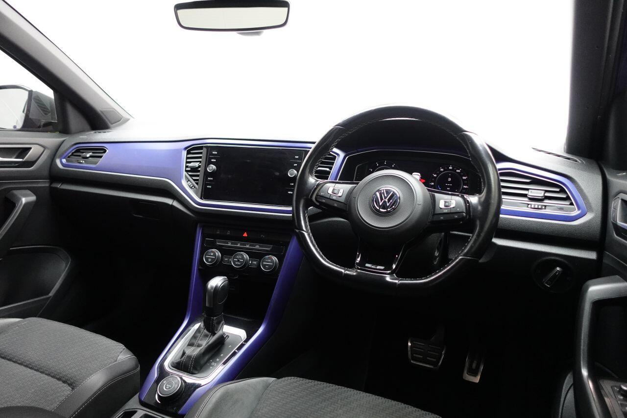 Volkswagen T-Roc - Image 17