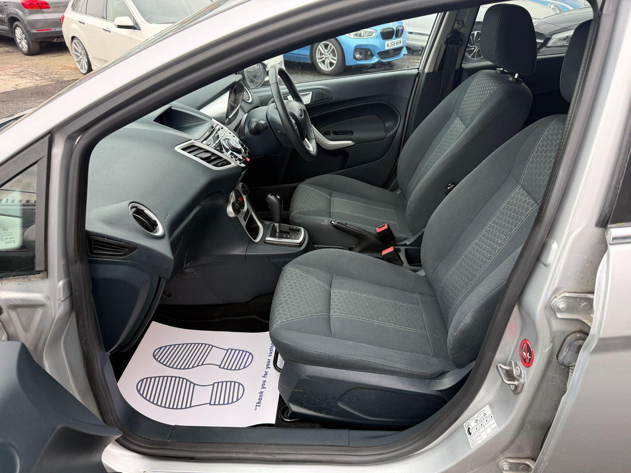 Ford Fiesta - Image 36