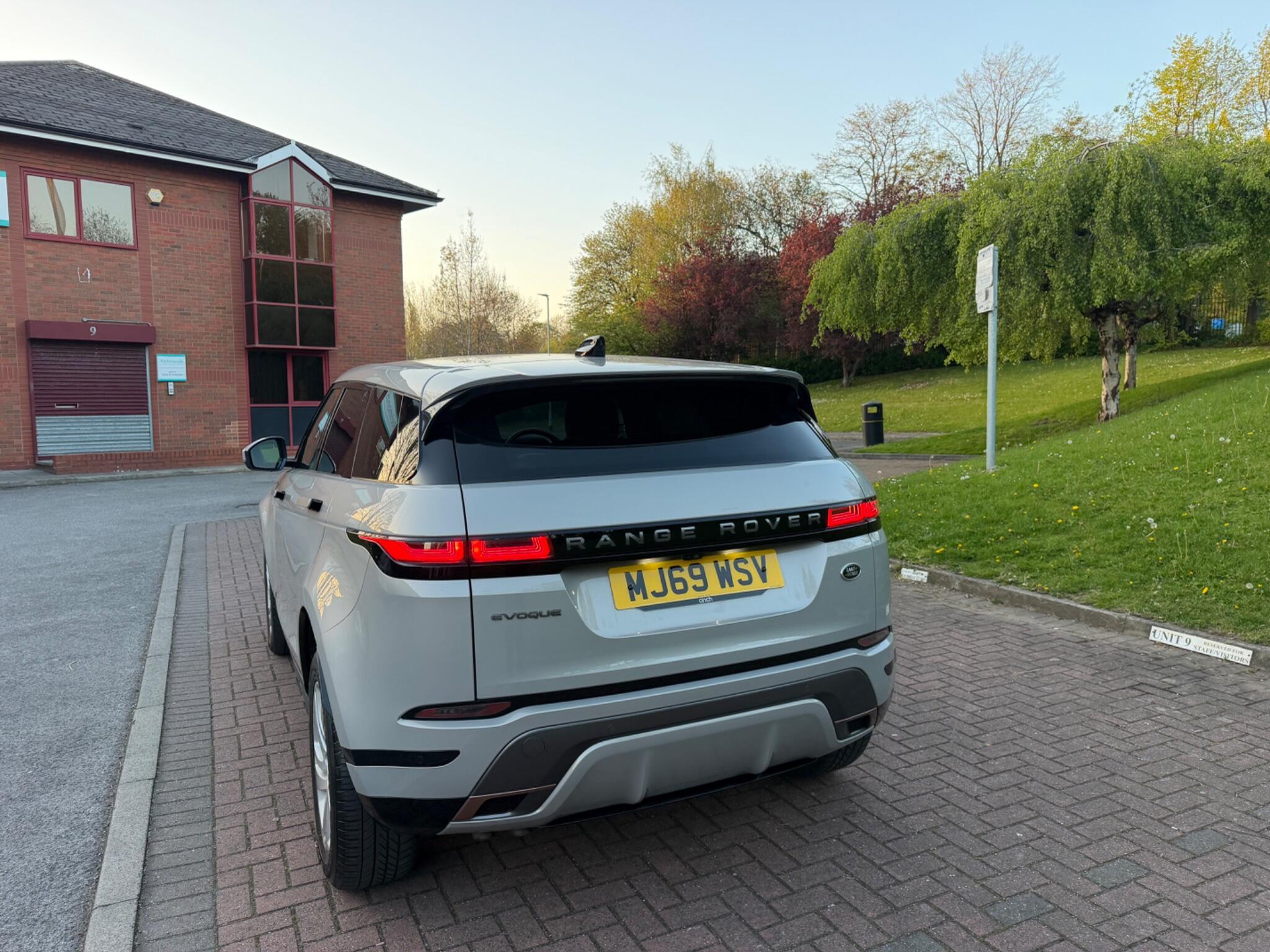 Land Rover Range Rover Evoque - Image 10