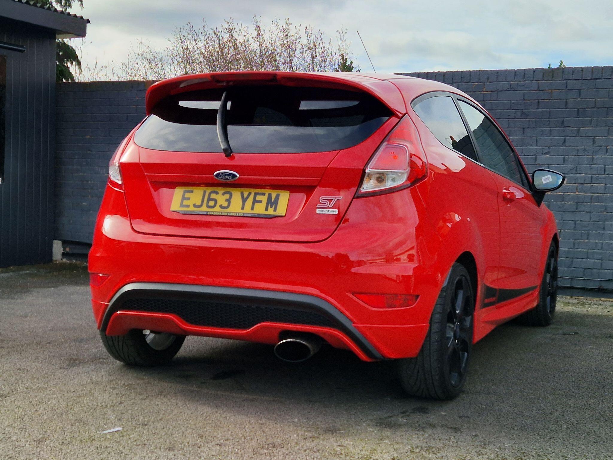 Ford Fiesta - Image 27