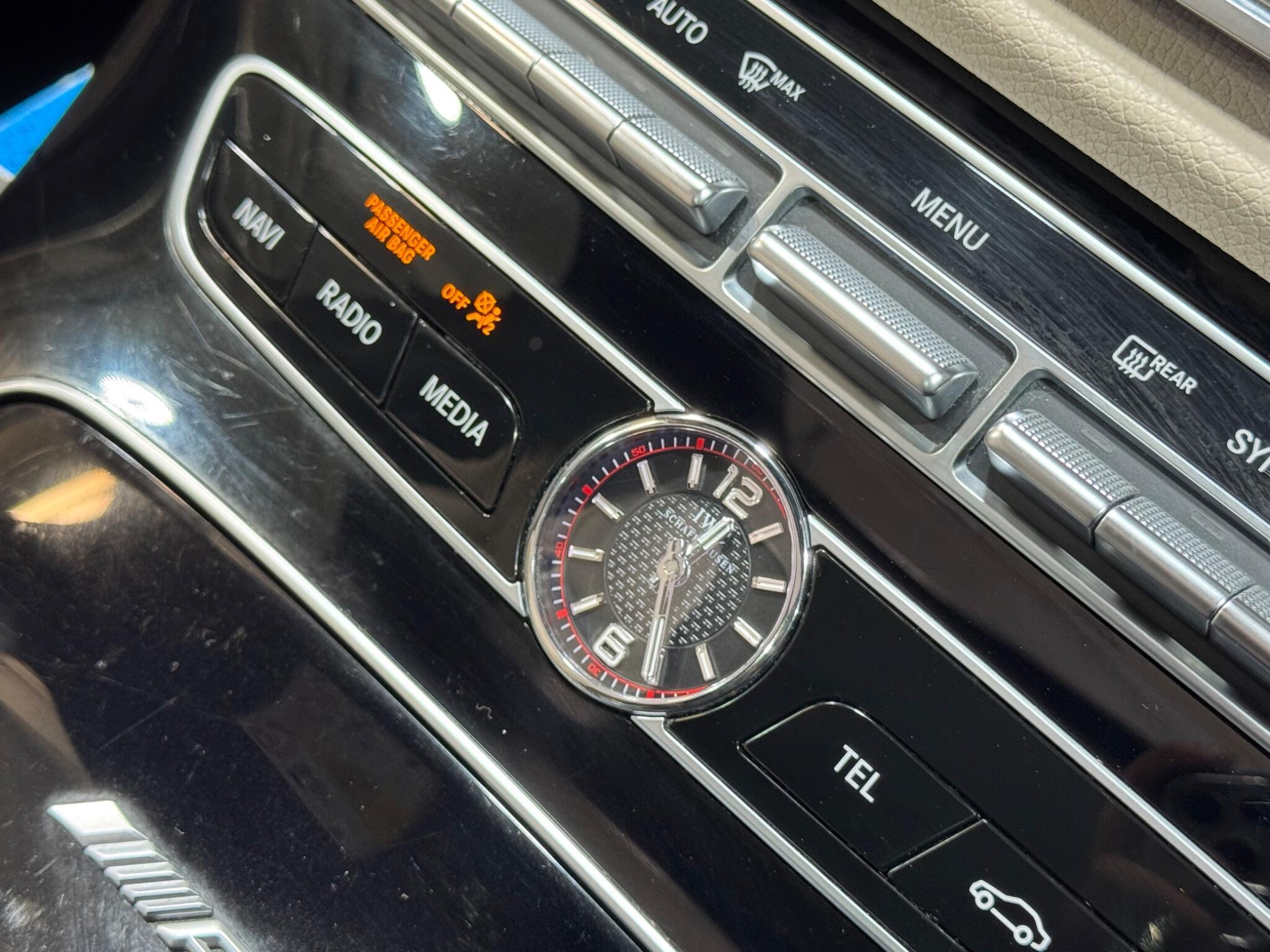 Mercedes E Class - Image 12