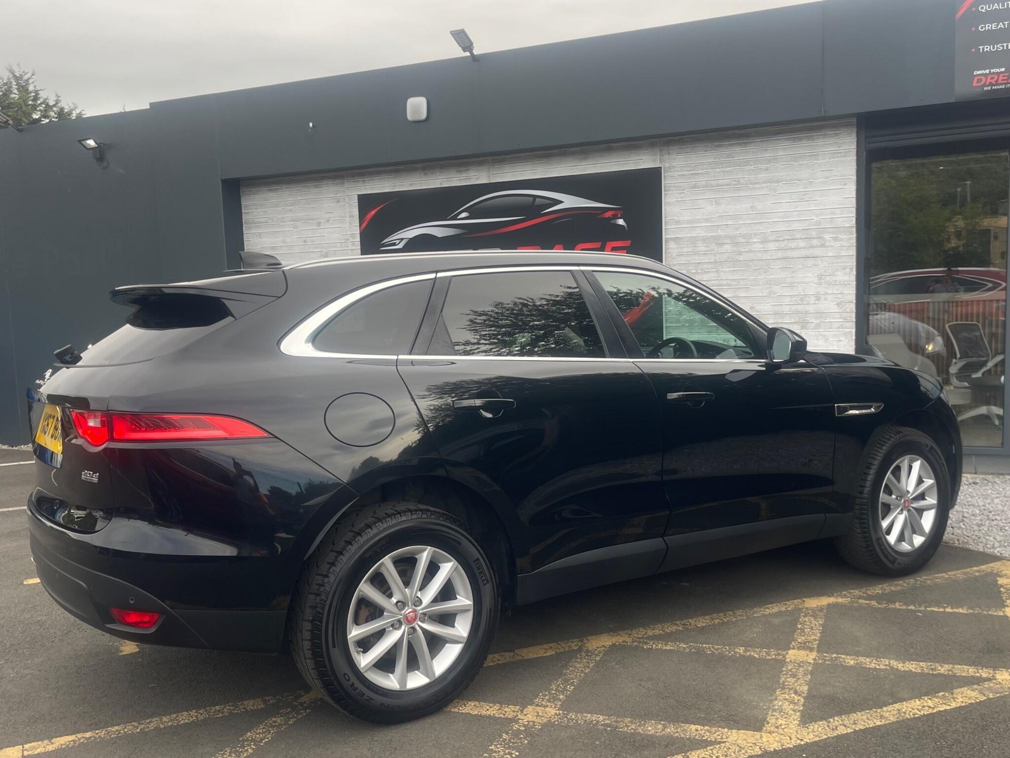 Jaguar F-Pace - Image 16