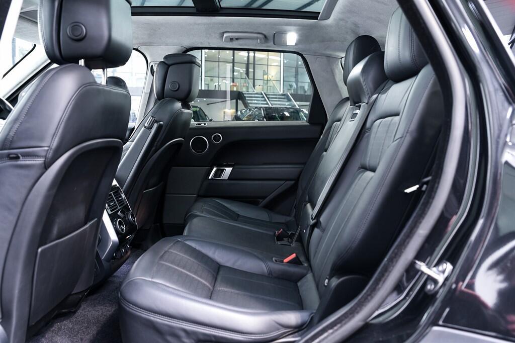 Land Rover RANGE ROVER SPORT - Image 16