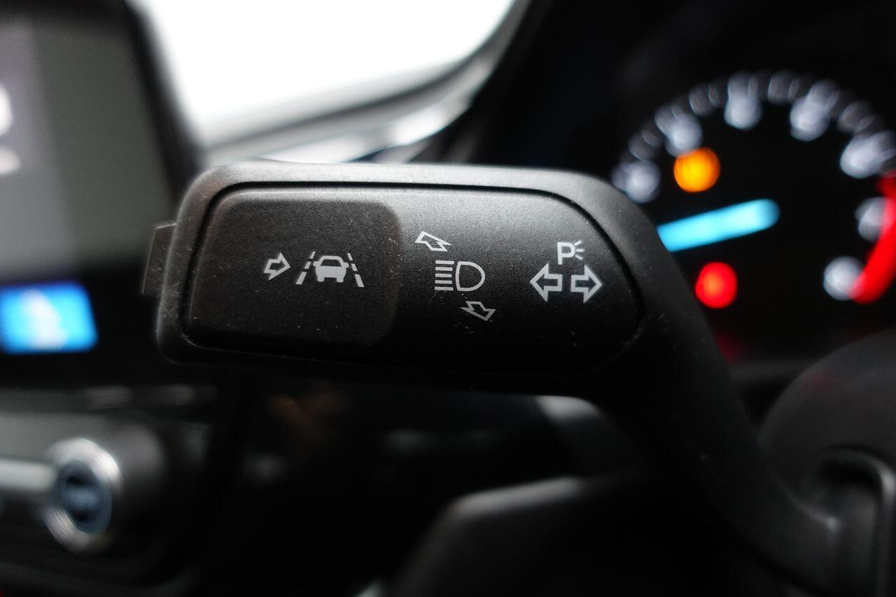 Ford Fiesta - Image 32