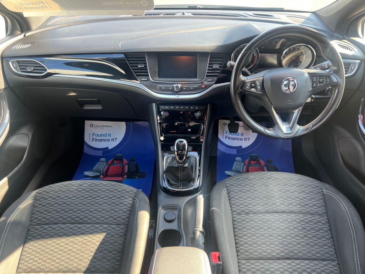 Vauxhall Astra - Image 18