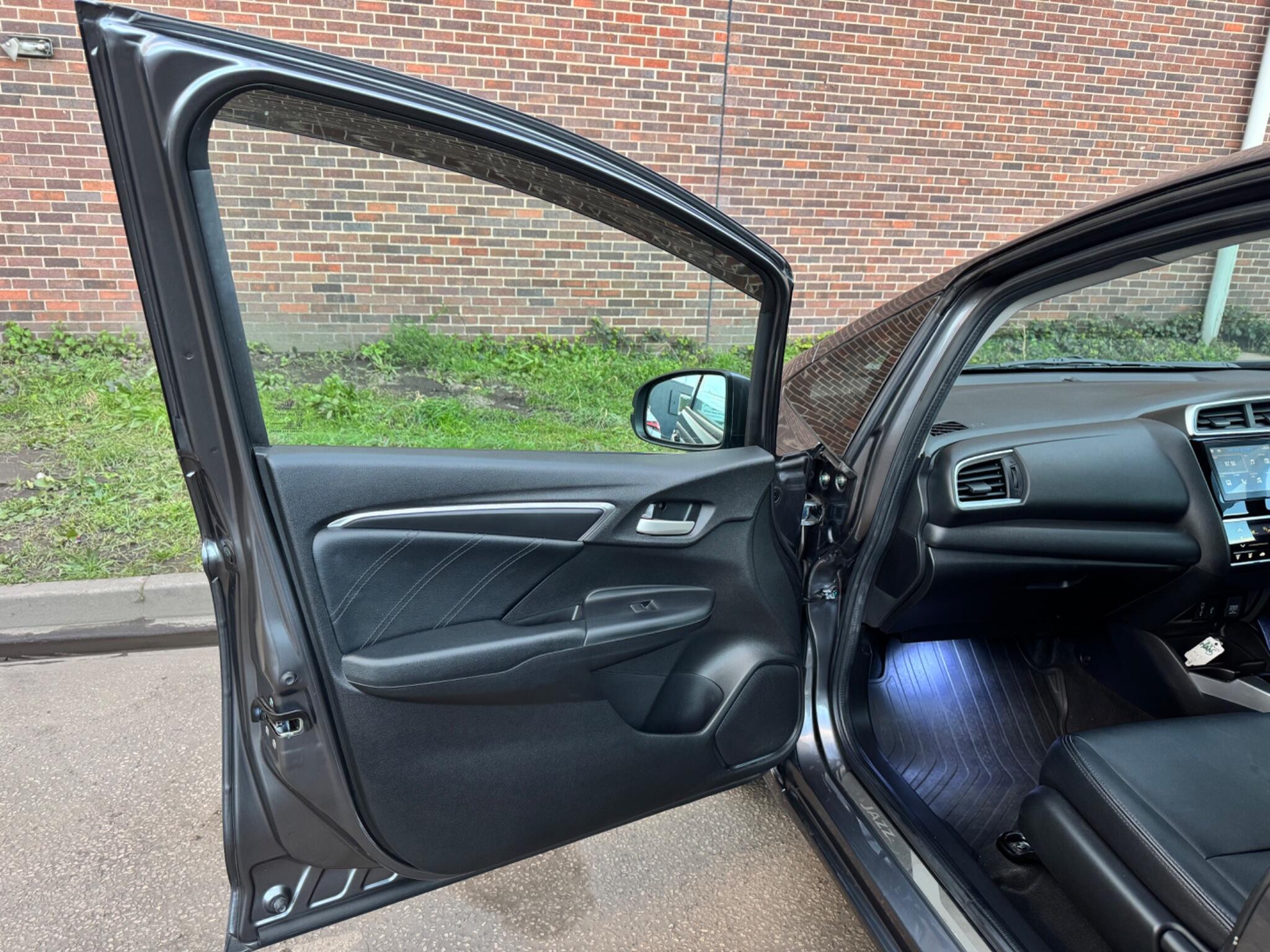 Honda Jazz - Image 33