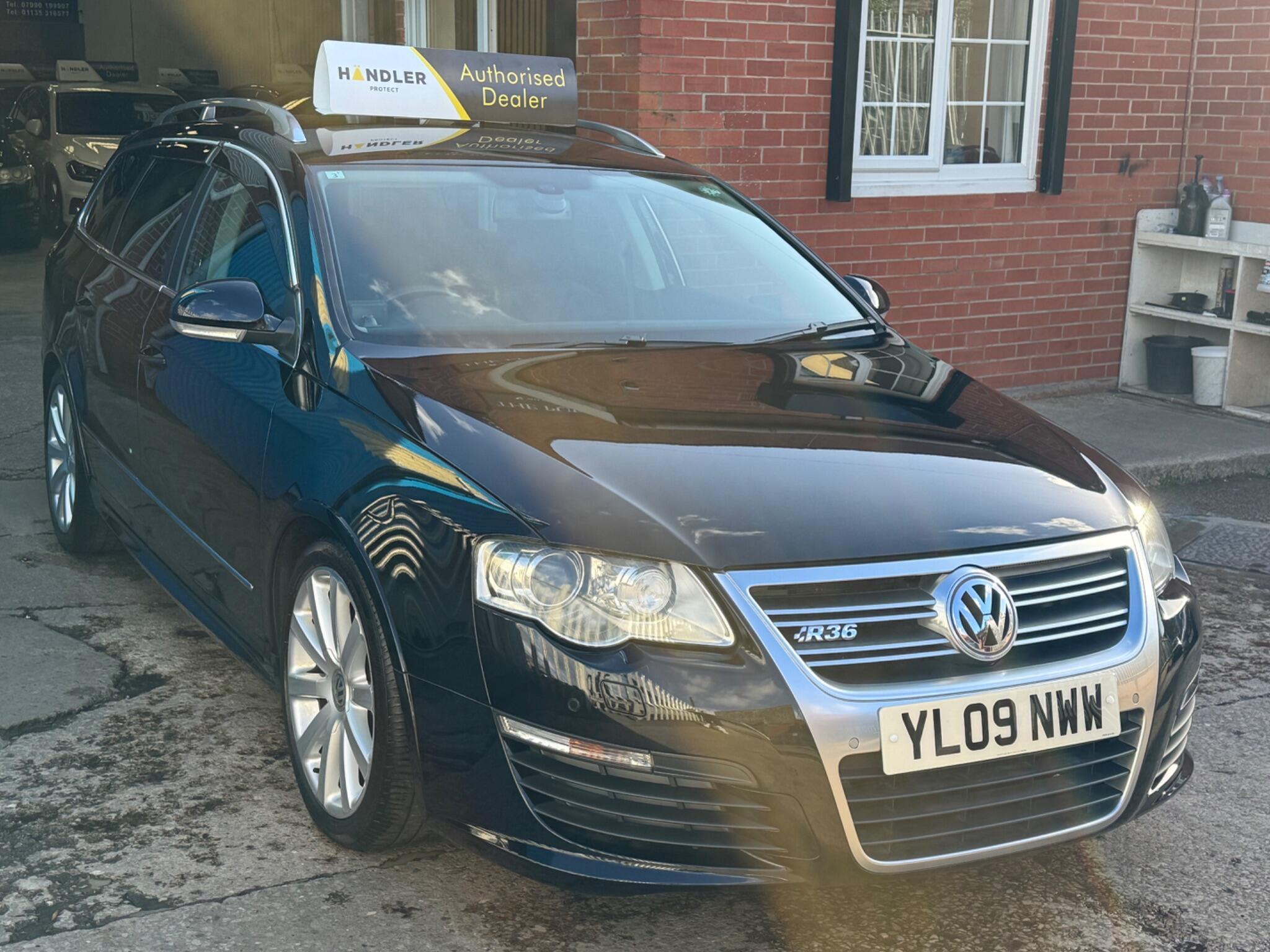 Volkswagen Passat - Image 11