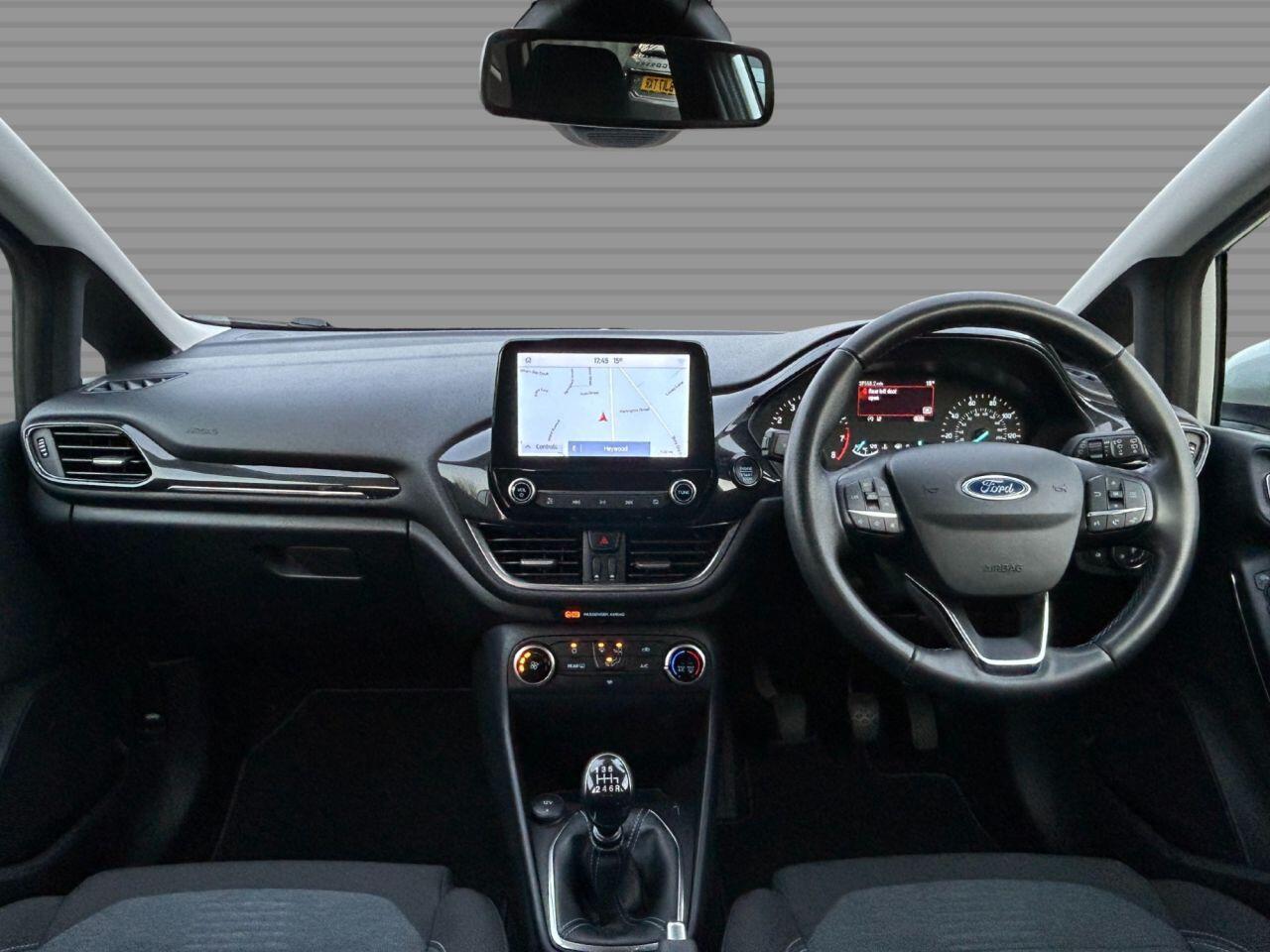 Ford Fiesta - Image 16