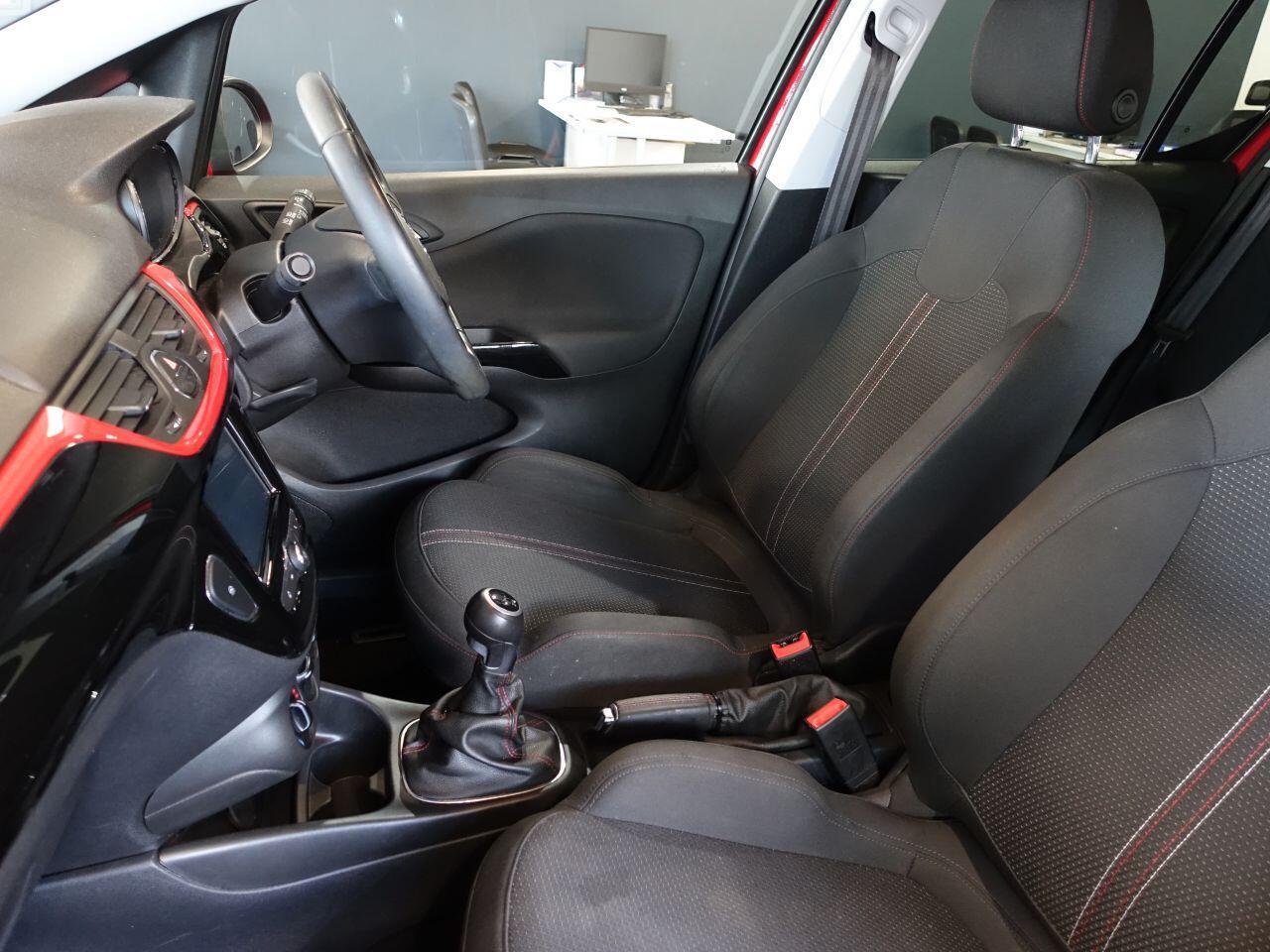 Vauxhall Corsa - Image 12