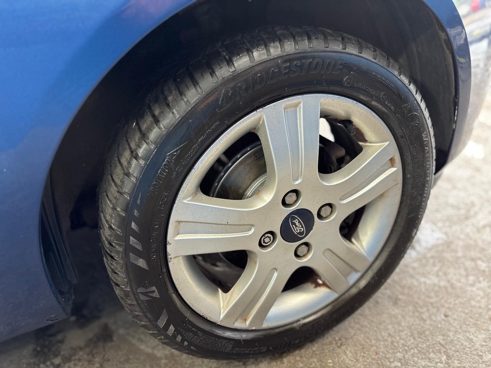 Ford Fiesta - Image 20