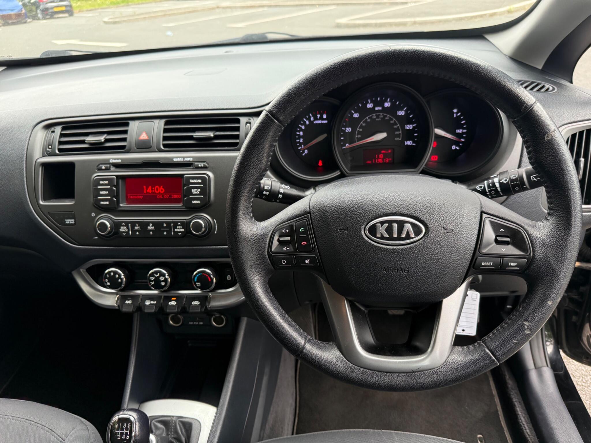 Kia Rio - Image 15