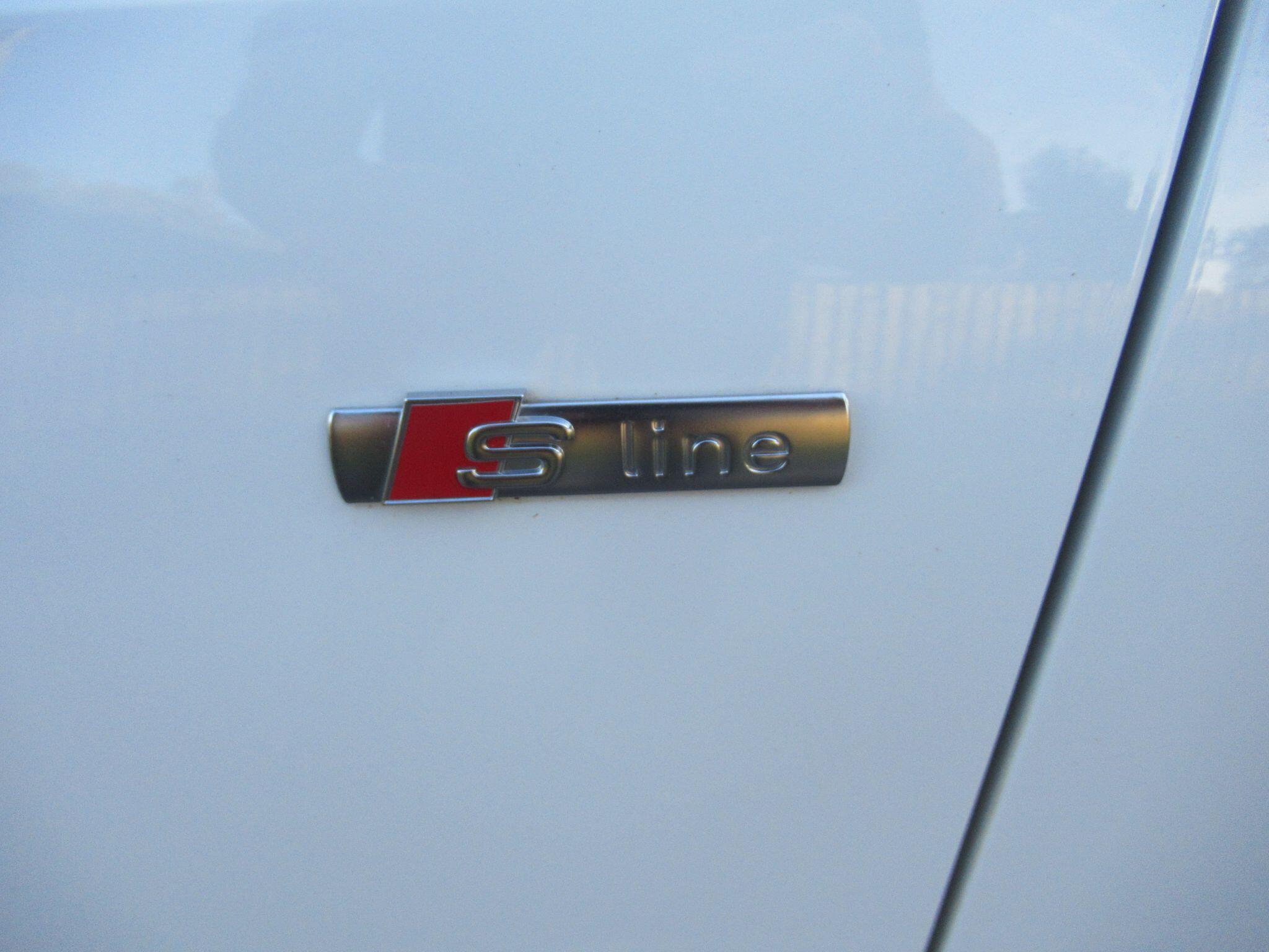 Audi A4 Avant - Image 16