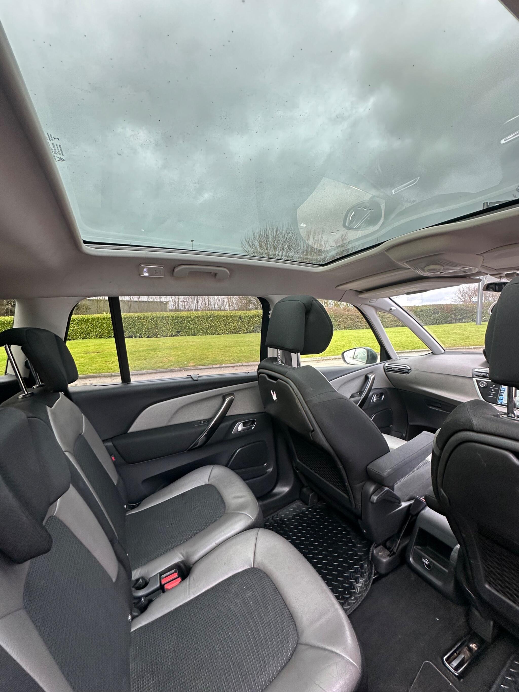 Citroen Grand C4 Picasso - Image 31
