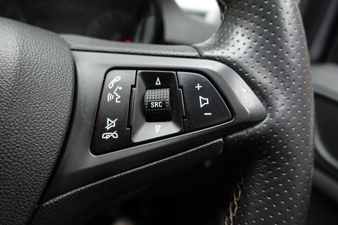 Vauxhall Corsa - Image 29