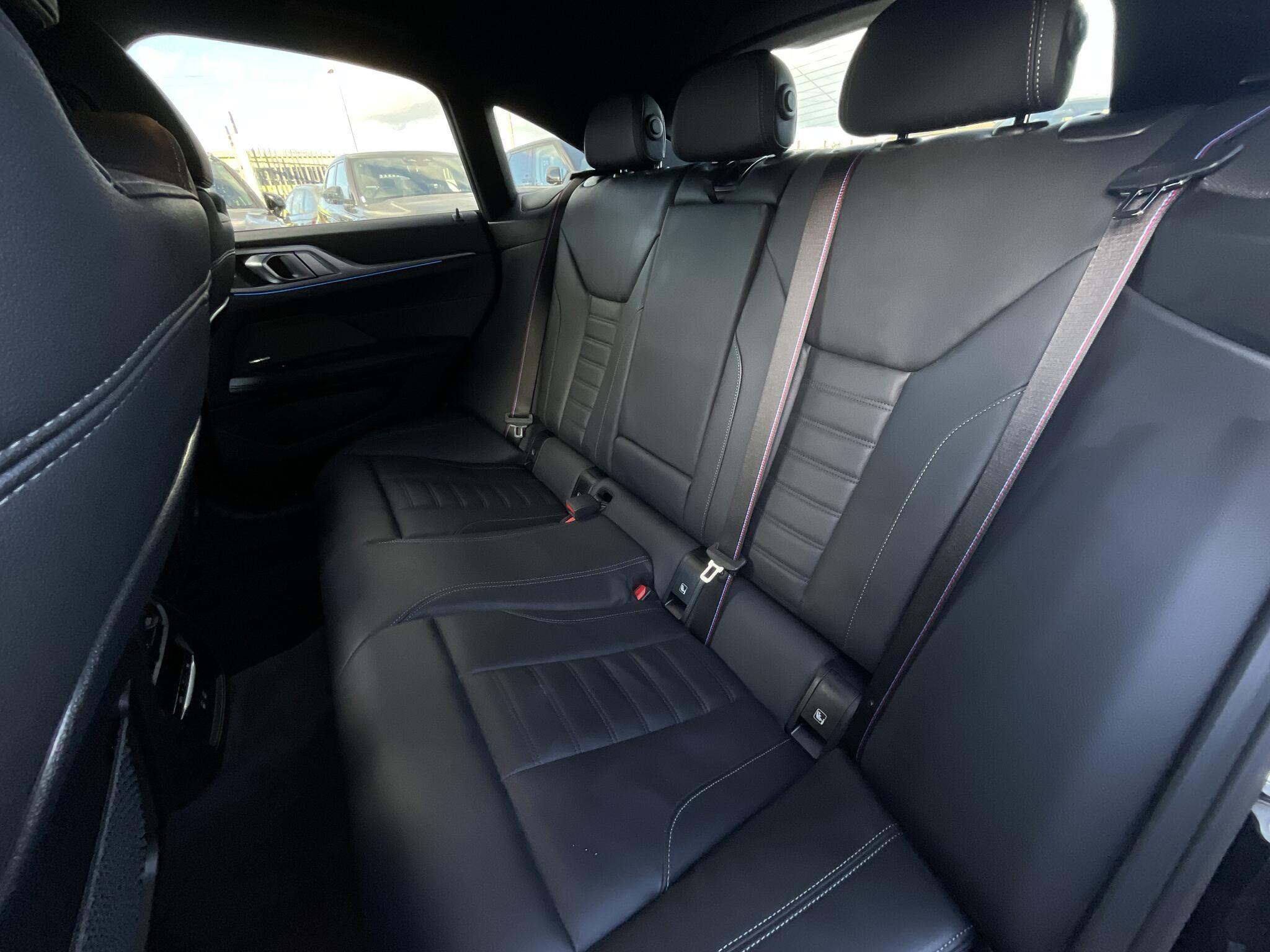 BMW I4 - Image 14