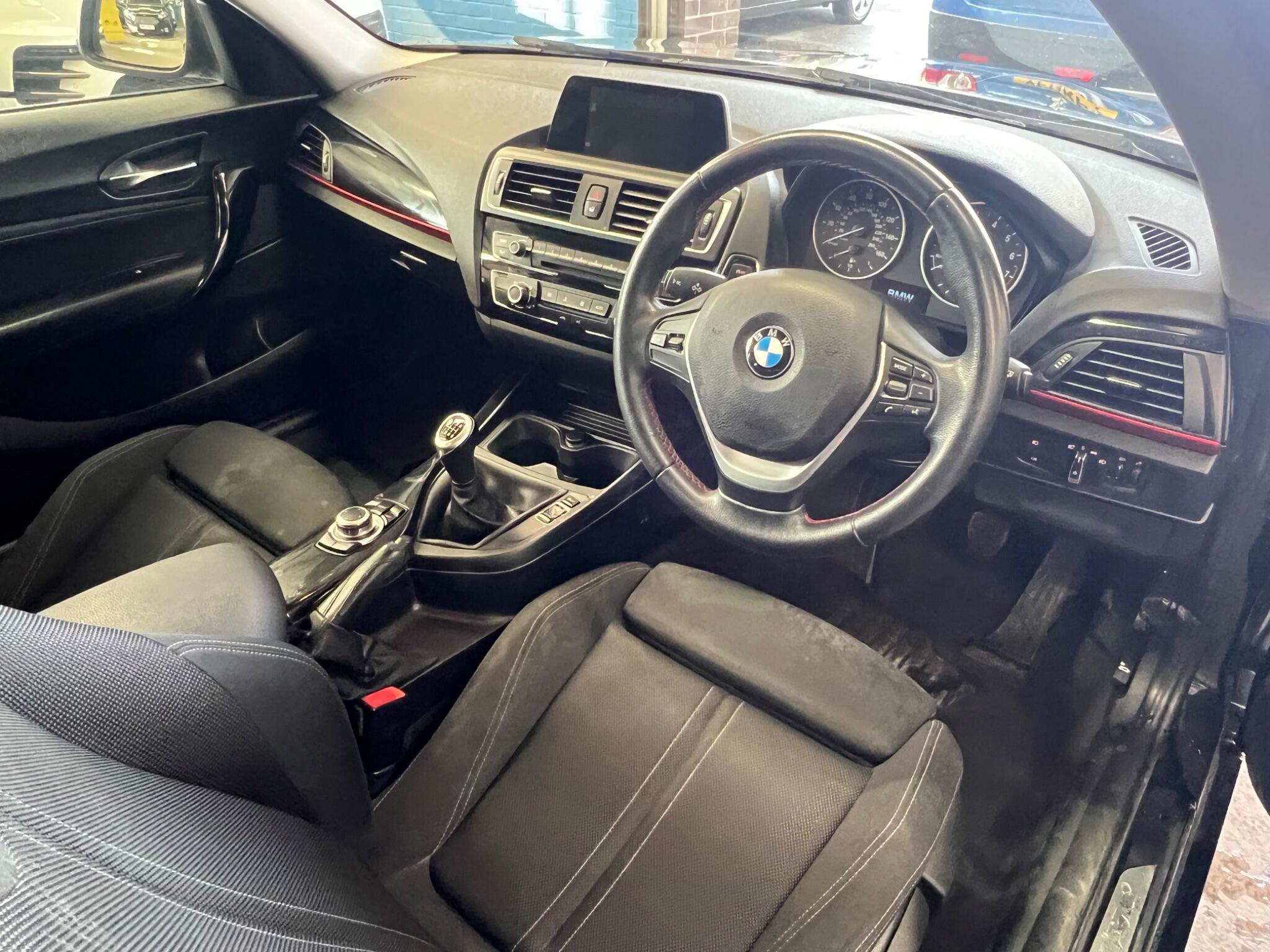 Vauxhall Astra - Image 16