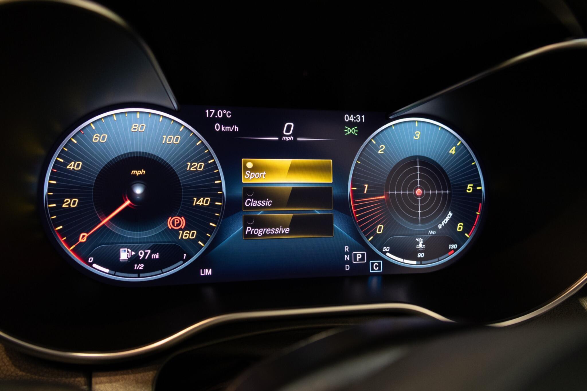 Mercedes GLC - Image 30