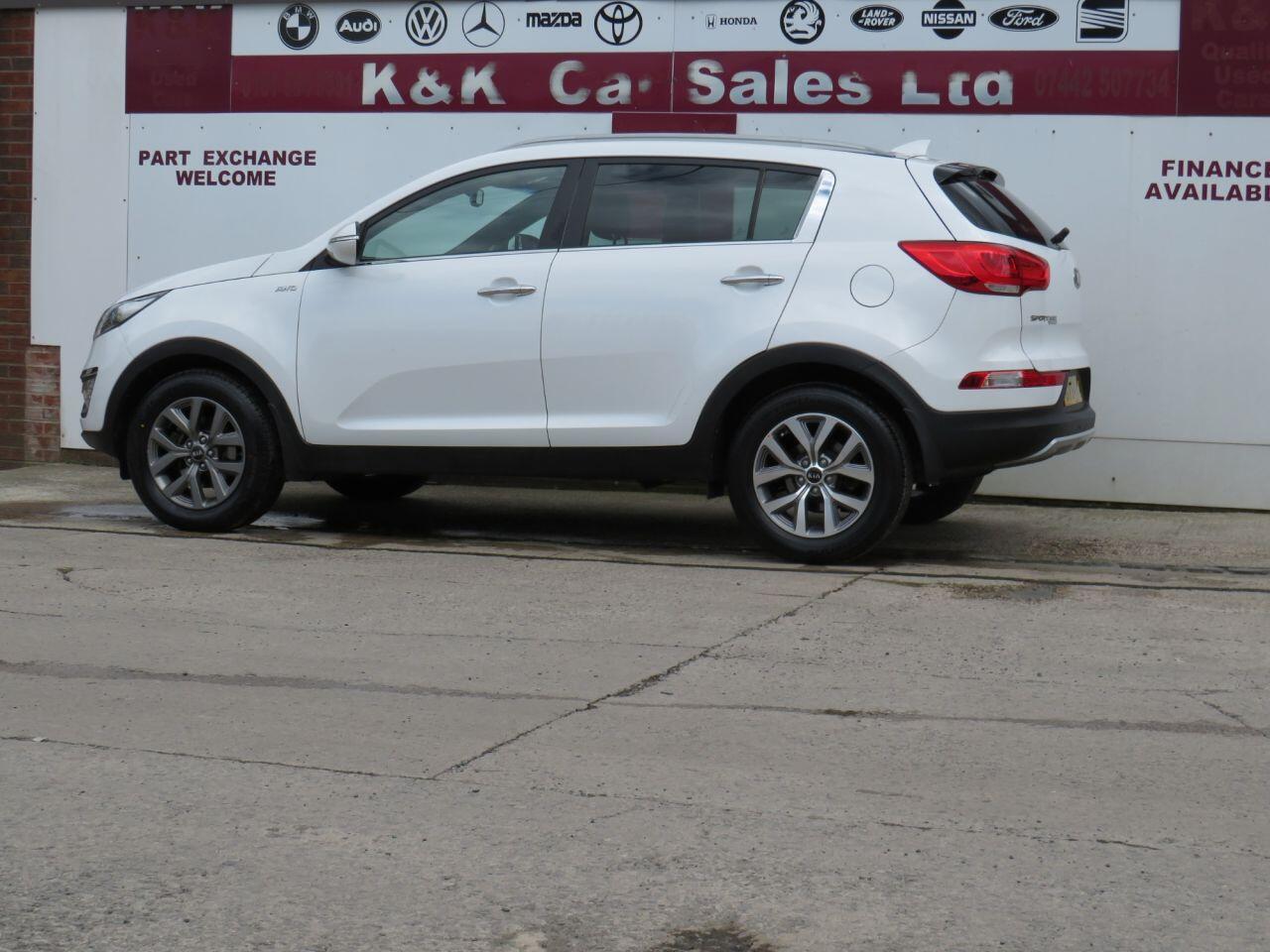 Kia Sportage - Image 32