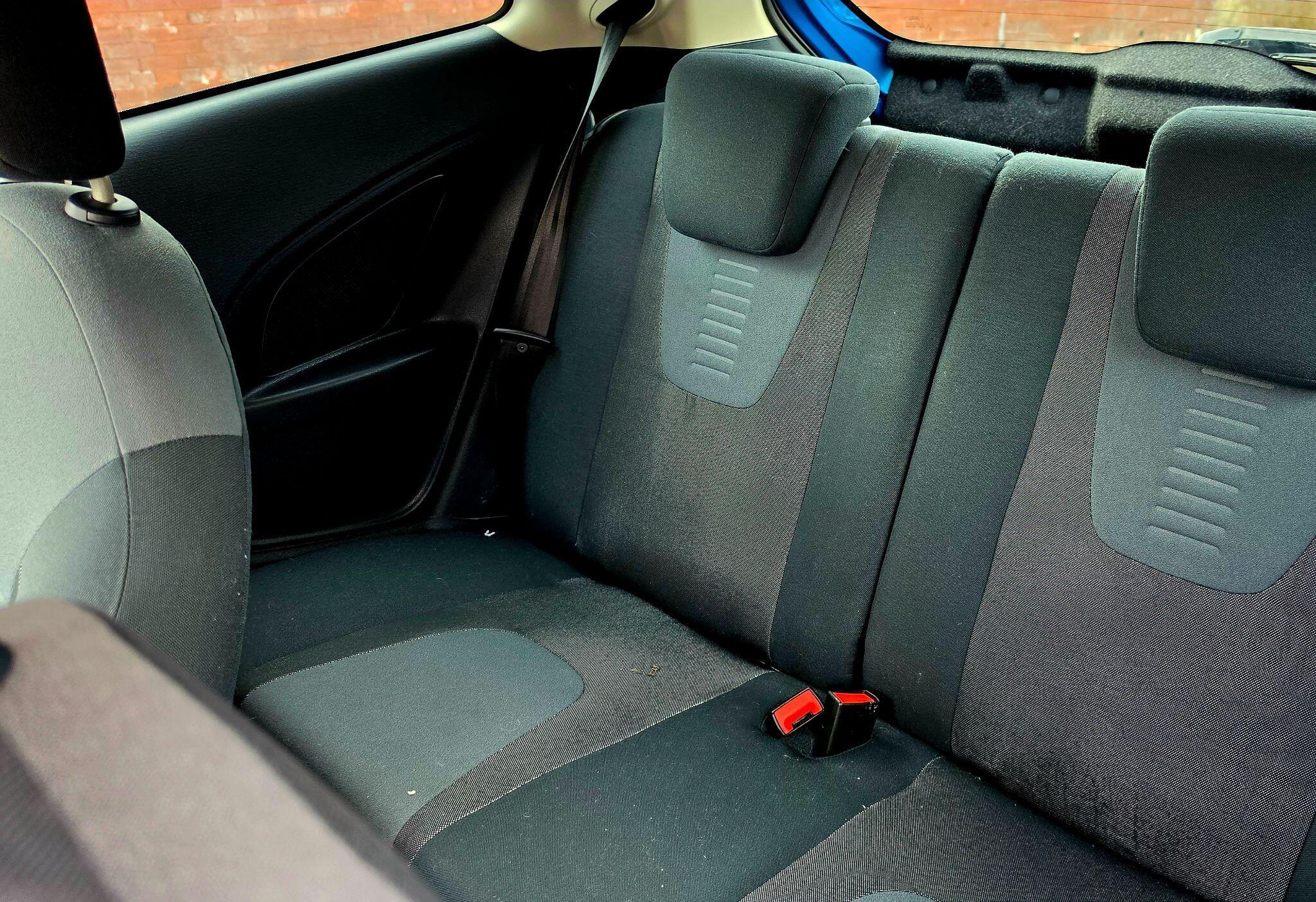 Ford KA - Image 14
