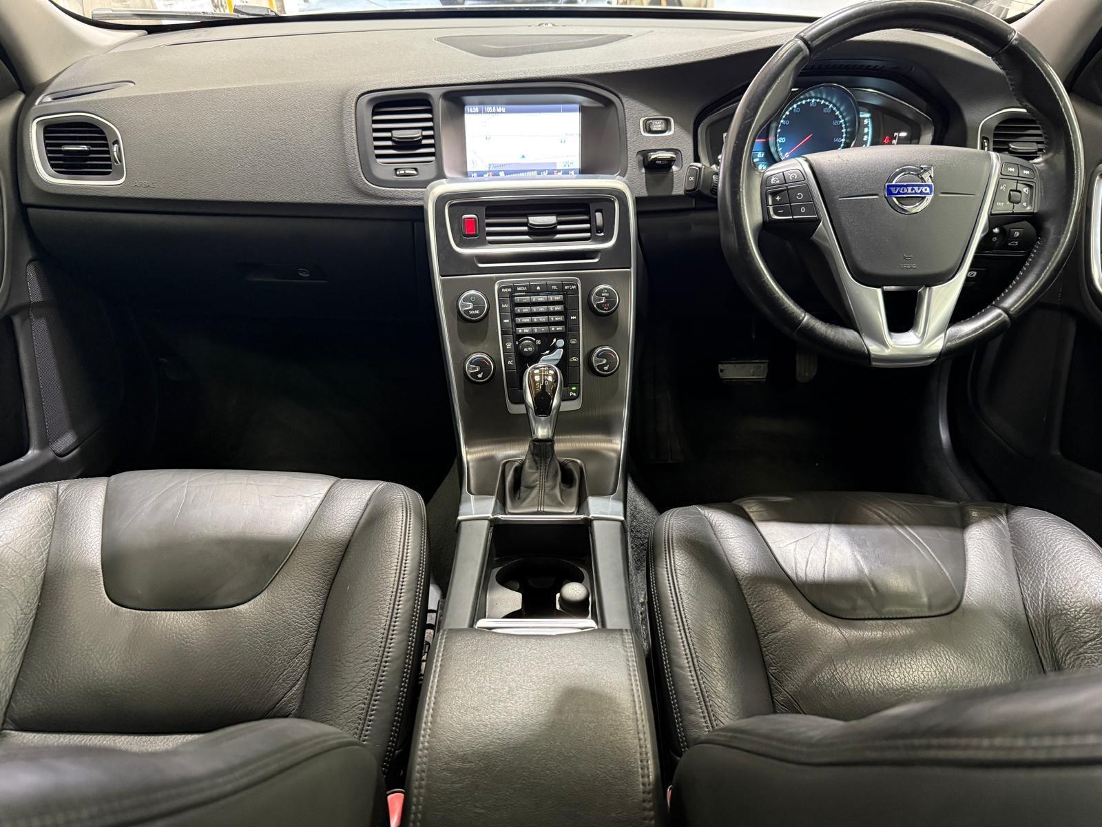 Volvo S60 - Image 39