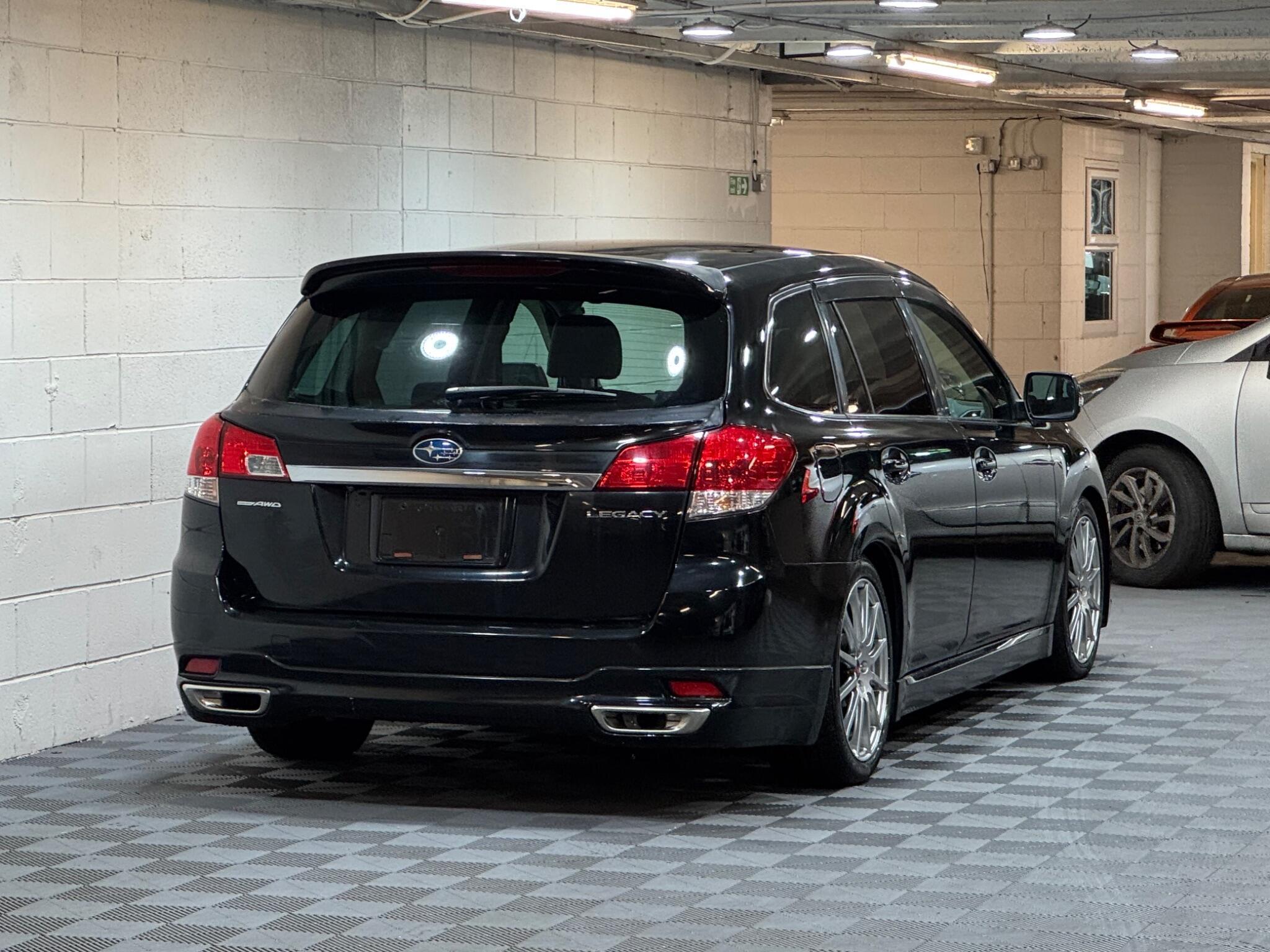 Subaru Legacy - Image 4
