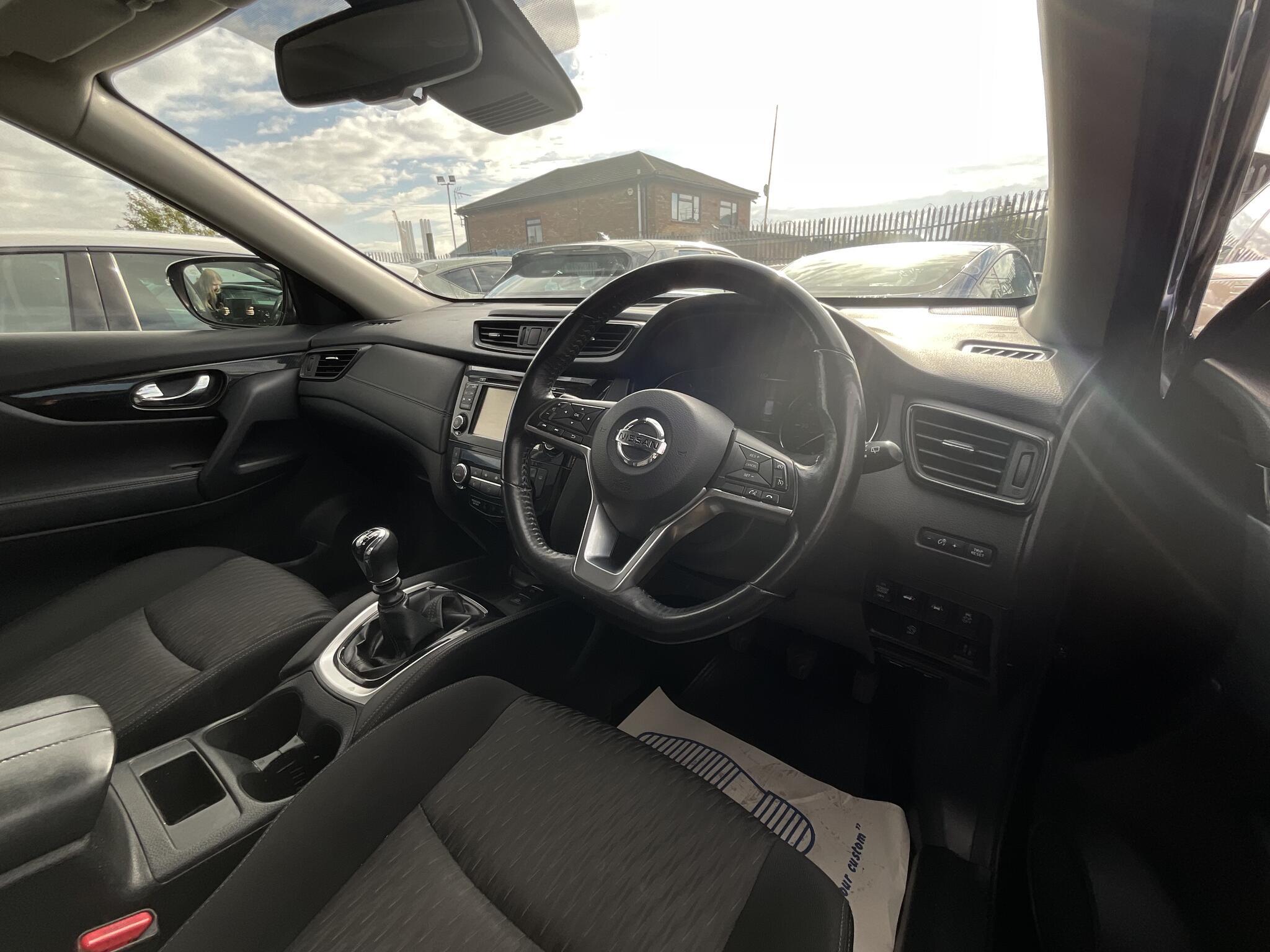 Nissan X-Trail - Image 7