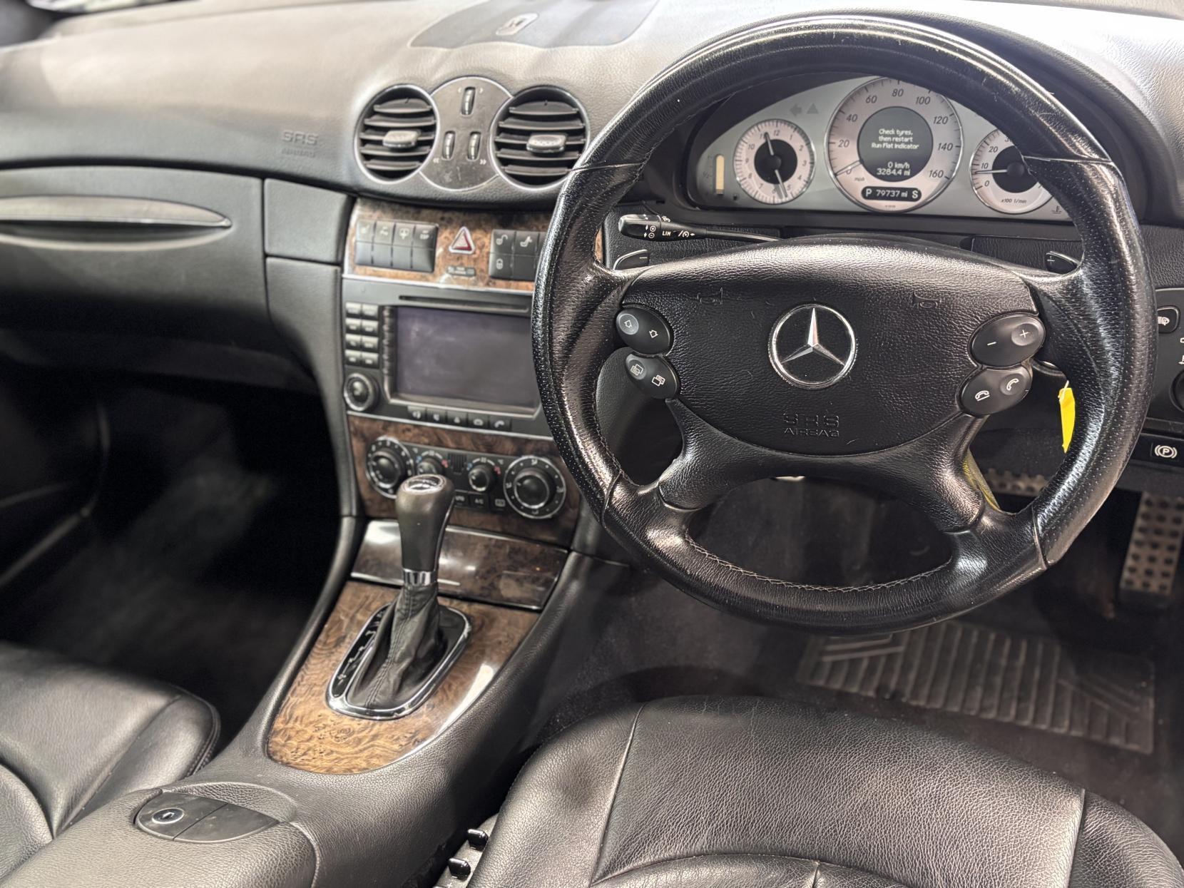Mercedes CLK - Image 18