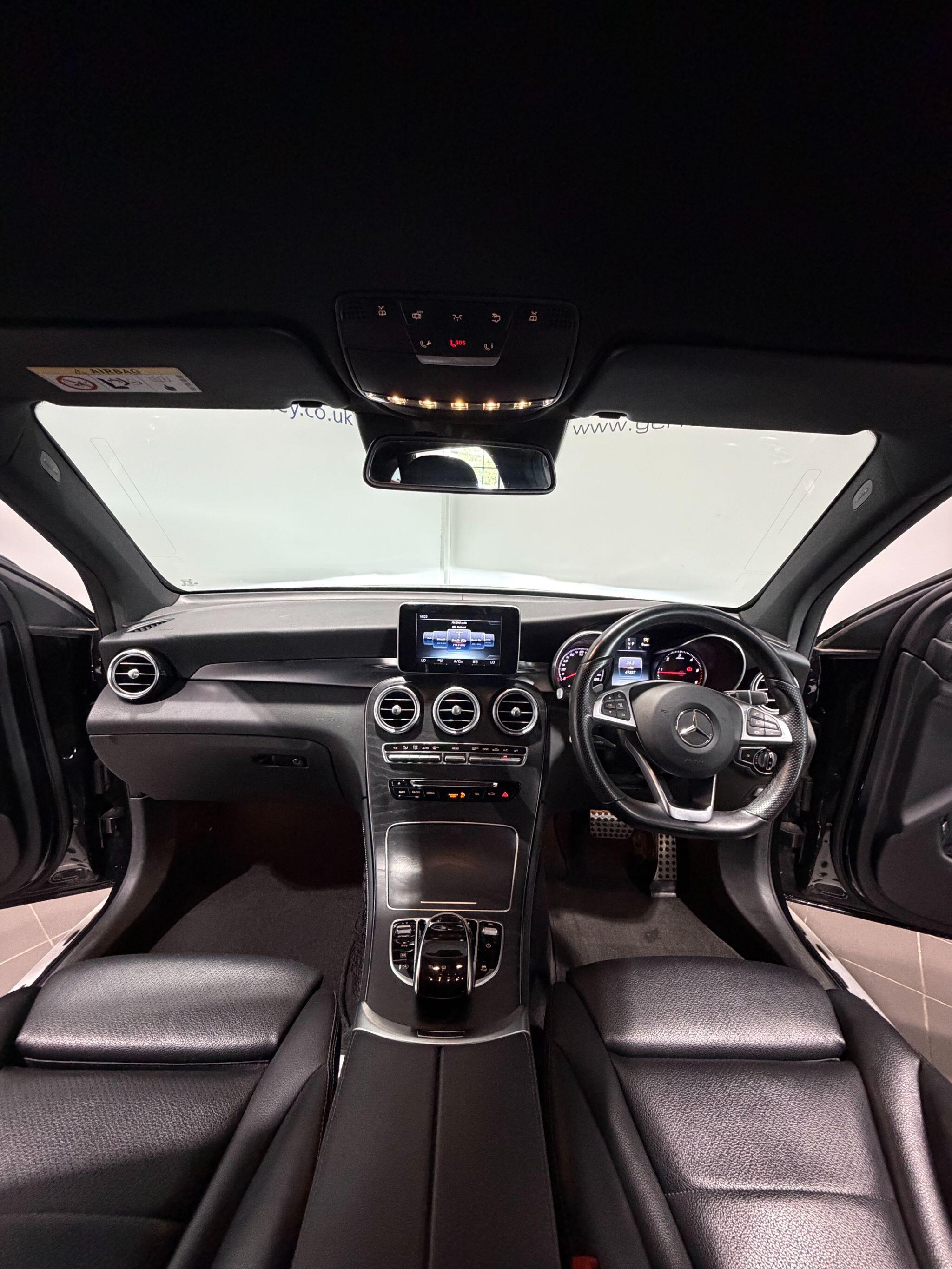 Mercedes GLC - Image 13
