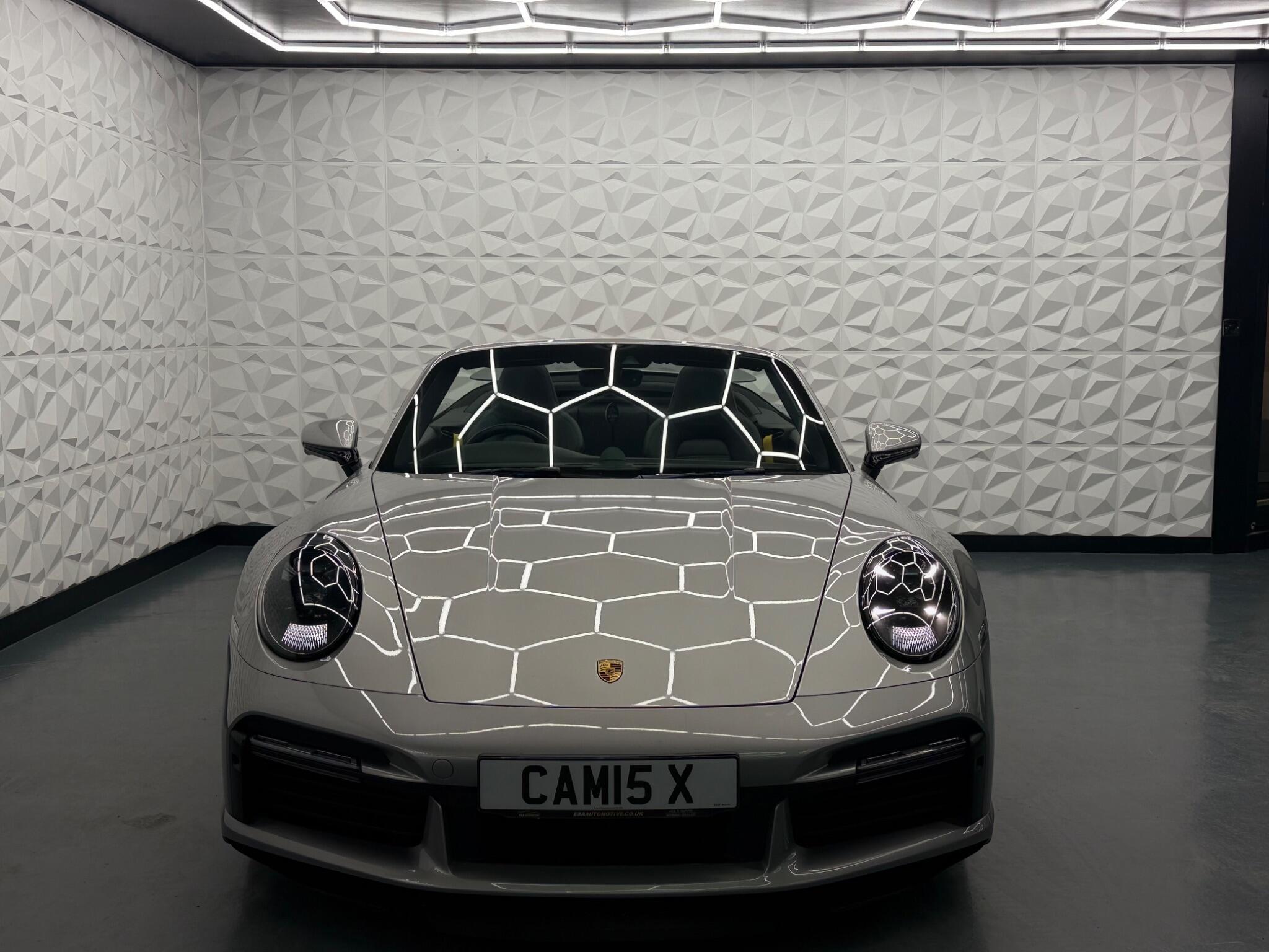 Porsche 911 - Image 3