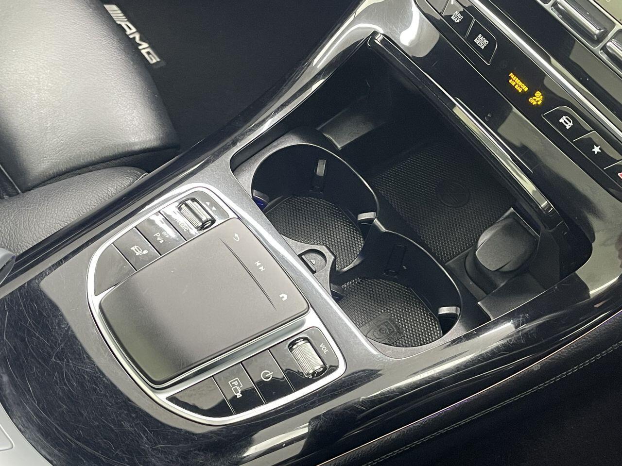 Mercedes-benz EQC - Image 41