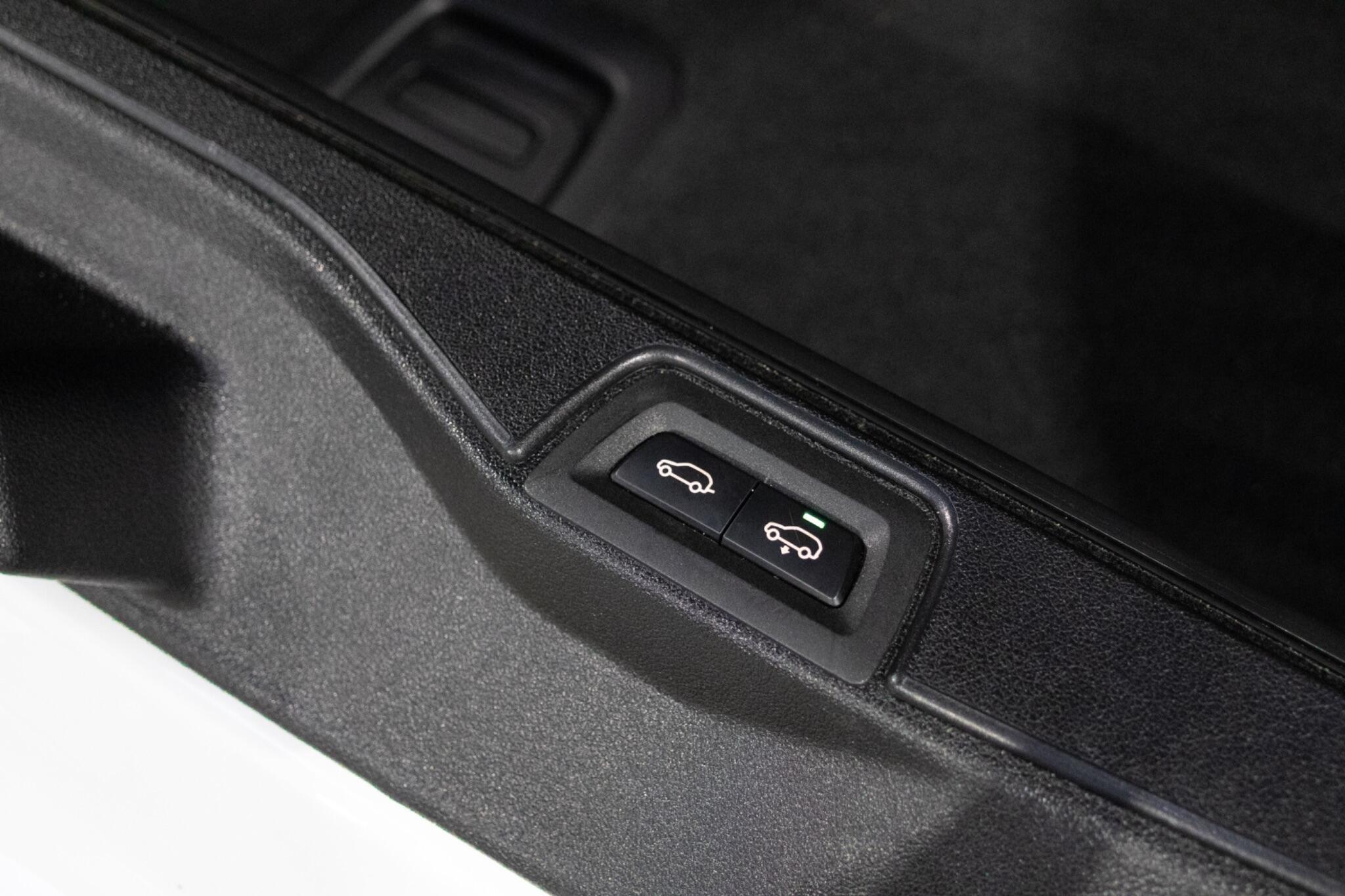 BMW X5 - Image 7