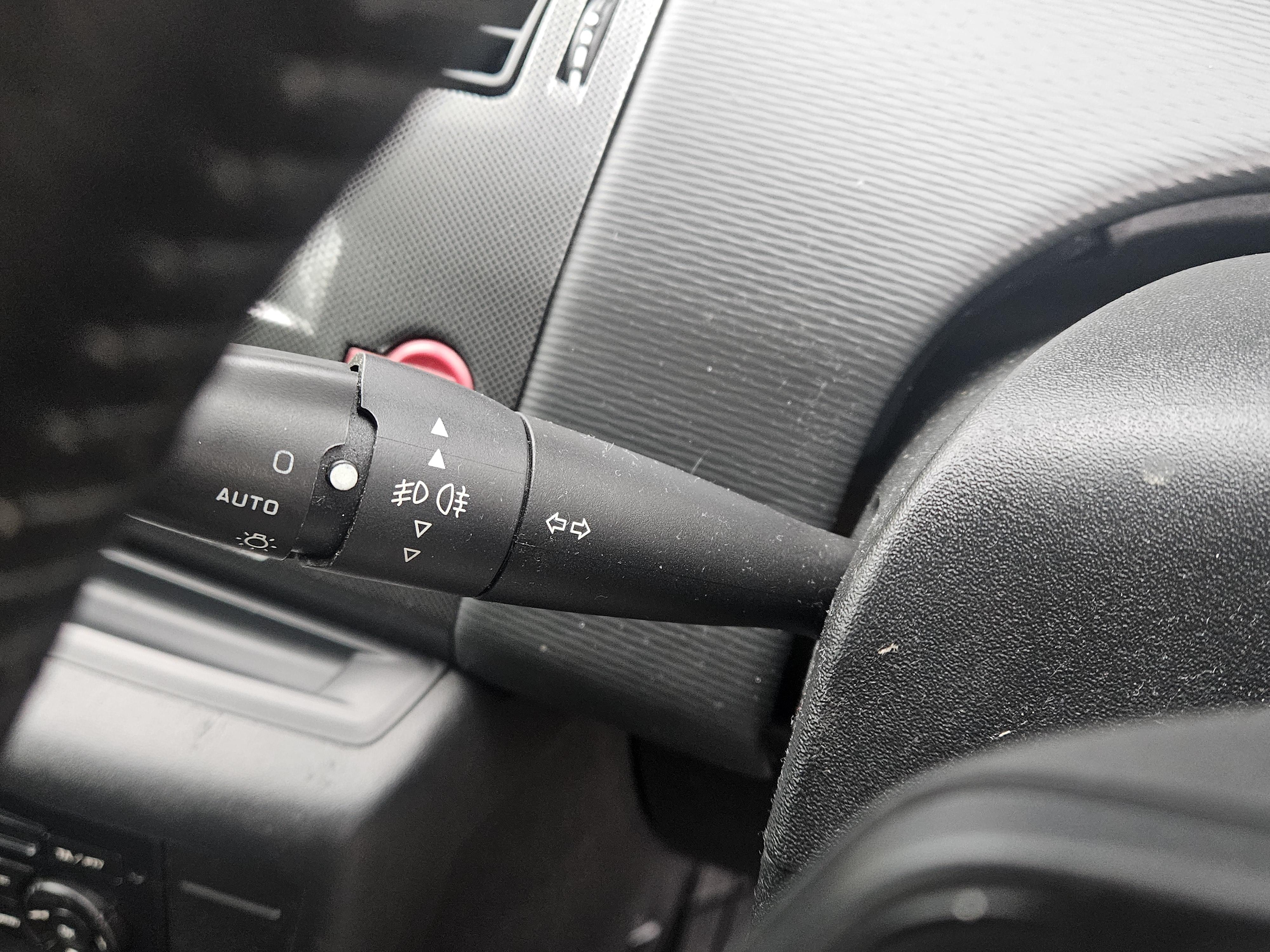 Citroen C4 - Image 16