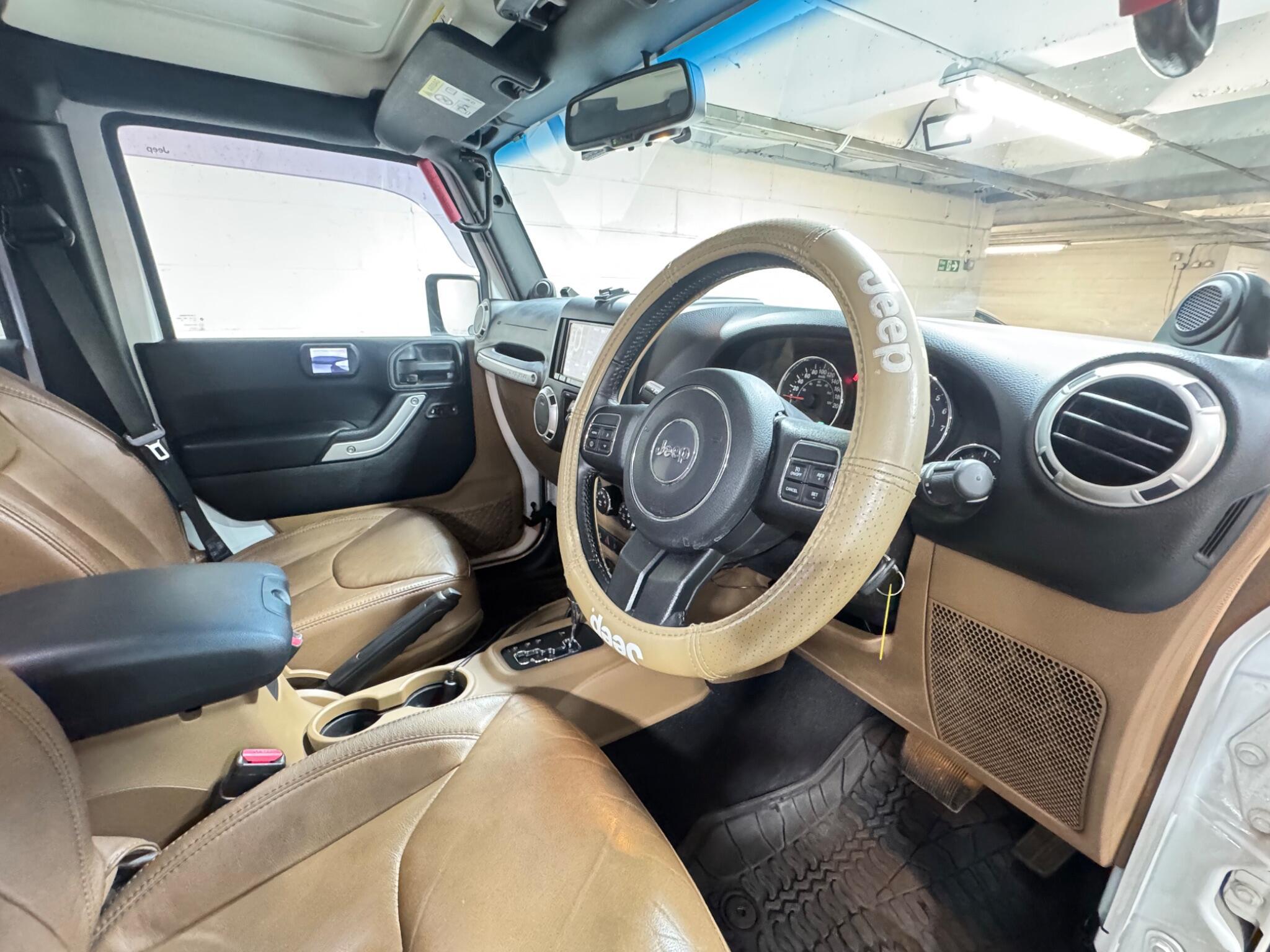 Jeep Wrangler - Image 9